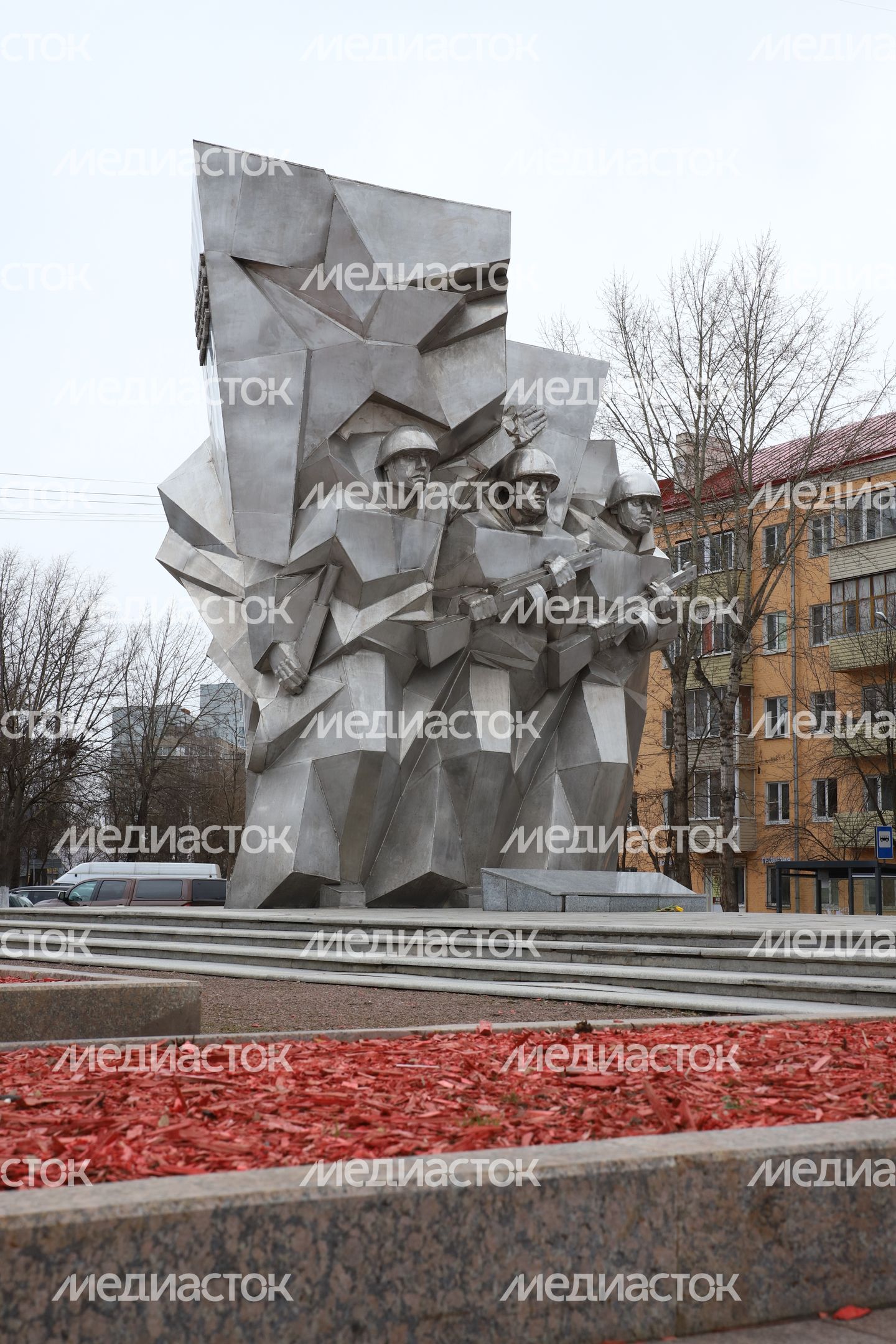 Памятник подольским курсантам Памятник подольским курсантам