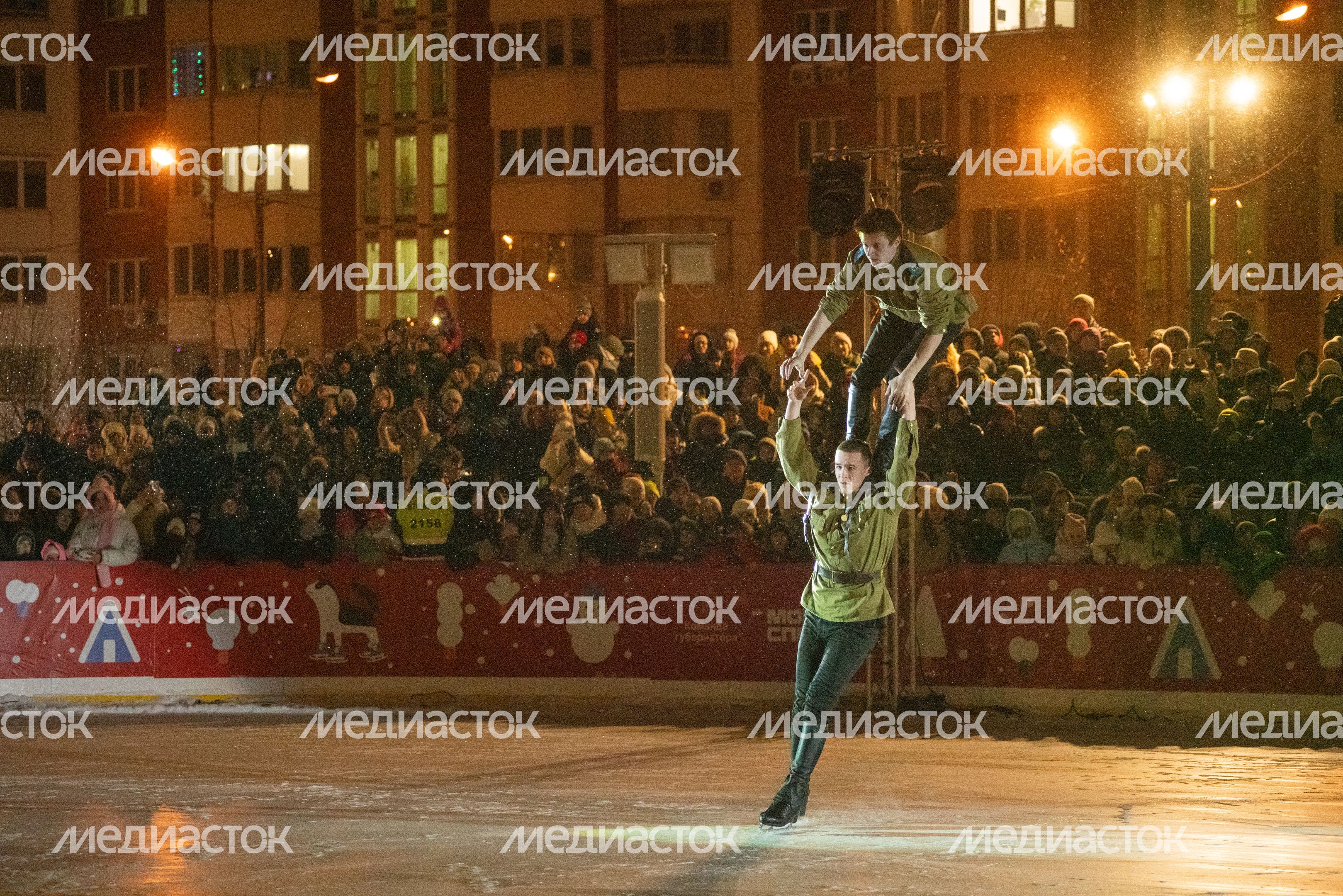 Красногорск. Ледовое шоу Ильи Авербуха «Чемпионы» в Путилково Красногорск. Ледовое шоу Ильи Авербуха «Чемпионы» в Путилково