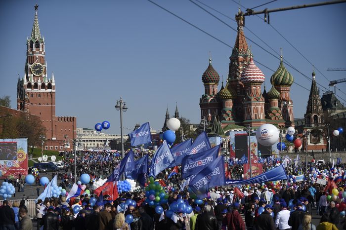 Первомайская демонстрация в честь Дня труда в Москве