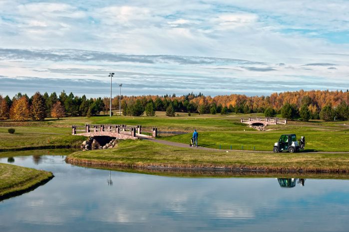 Гольф-поле клуба Dmitrov Golf Resort в Дмитровском округе