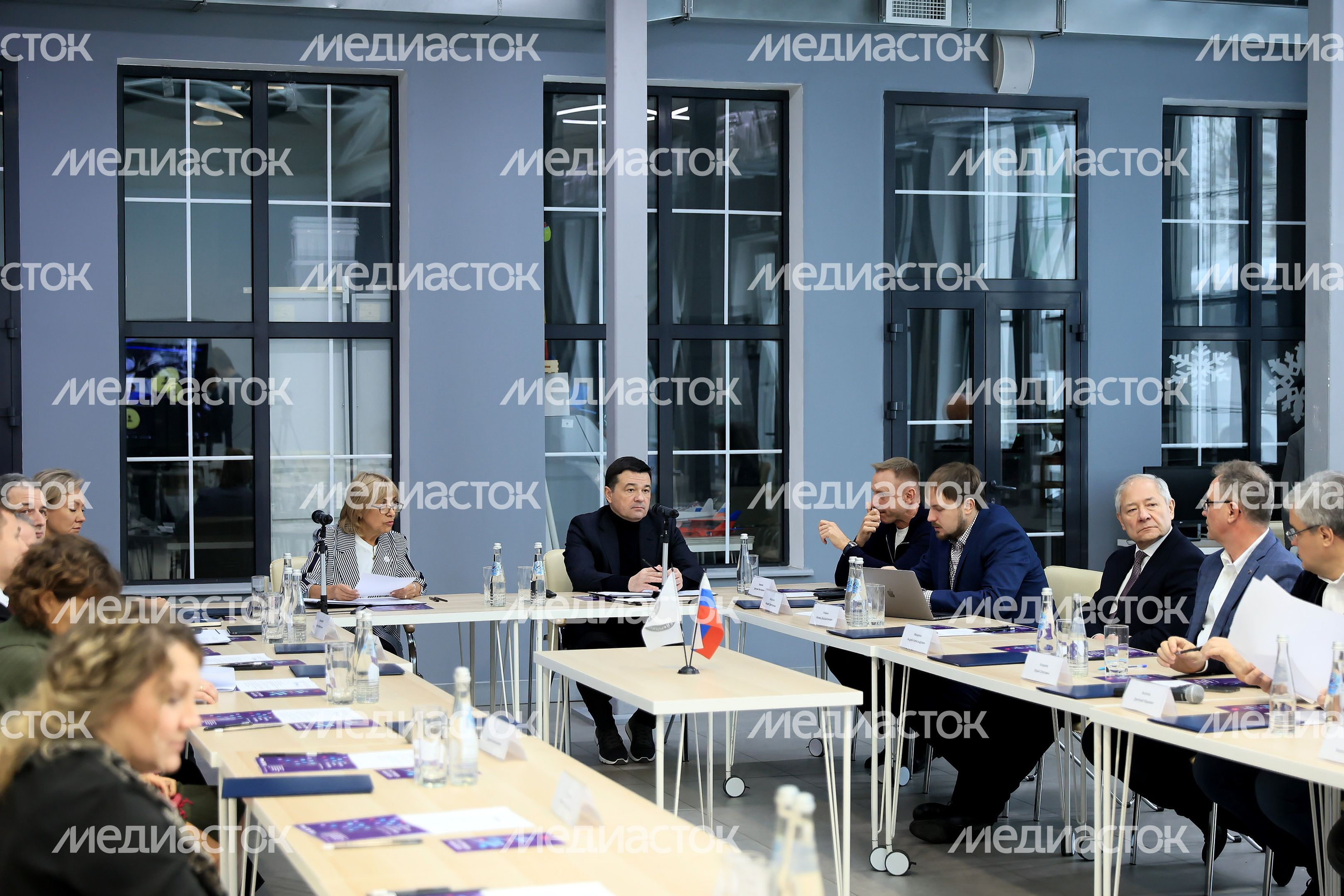 Проверка хода работ в будущем кампусе для проживания и детском технопарке на базе Физтех-лицея им. П.Л. Капицы Губернатором Подмосковья