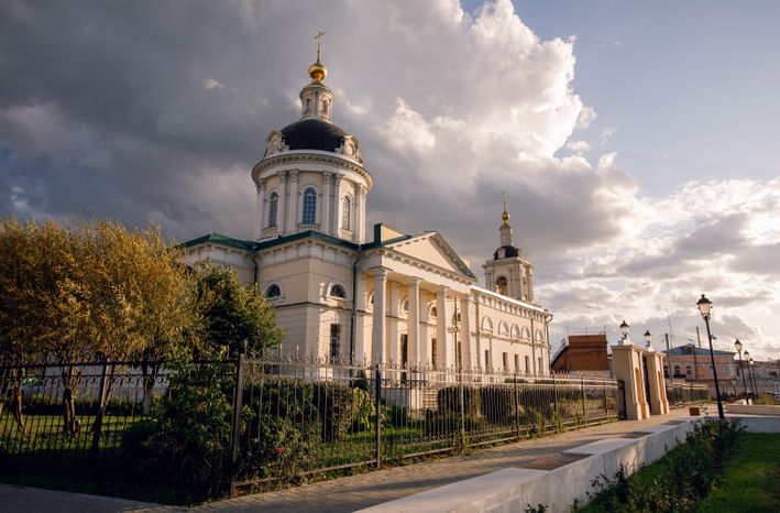 Коломна. Церковь Михаила Архангела