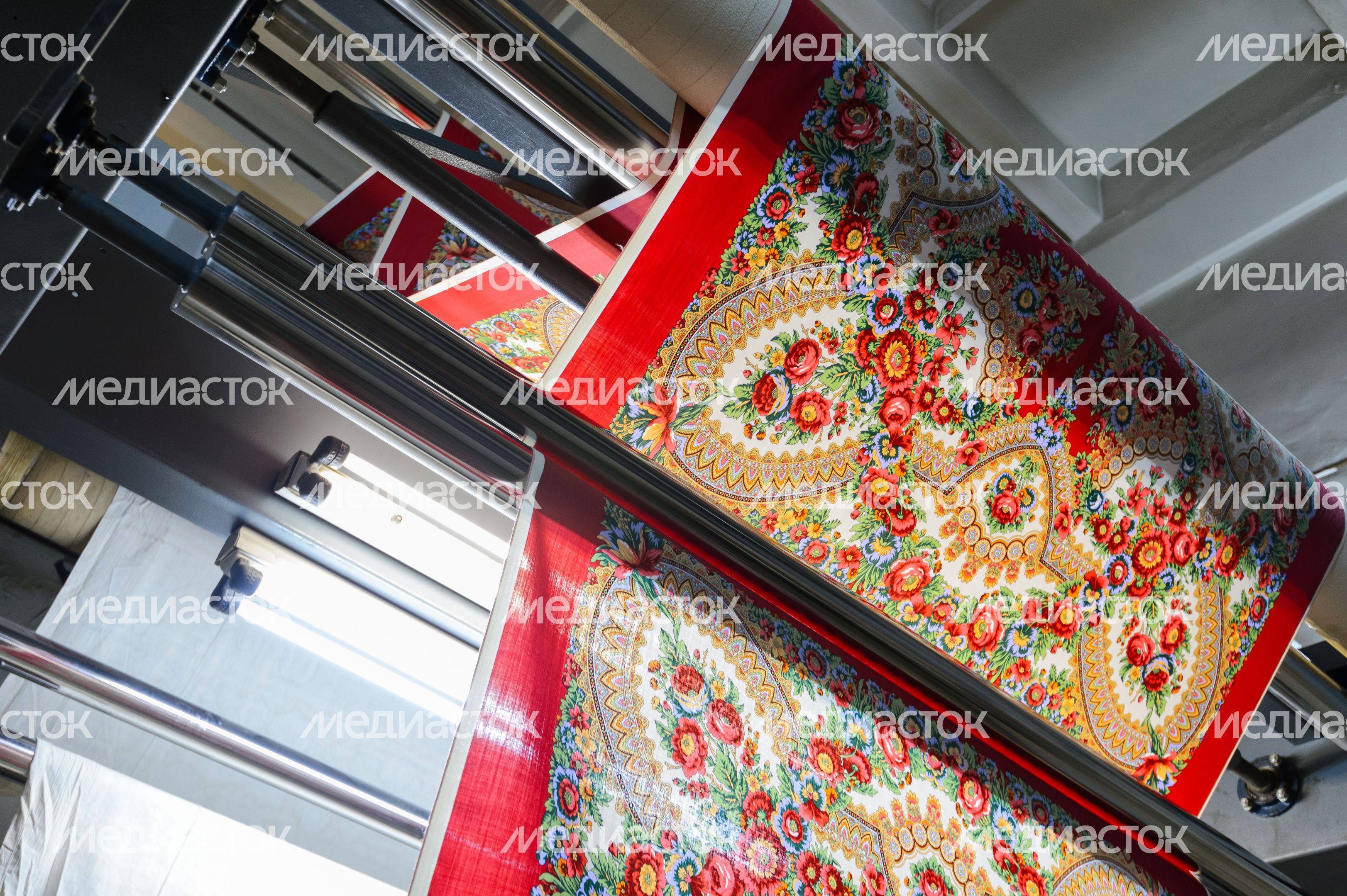 Павловопосадская платочная мануфактура