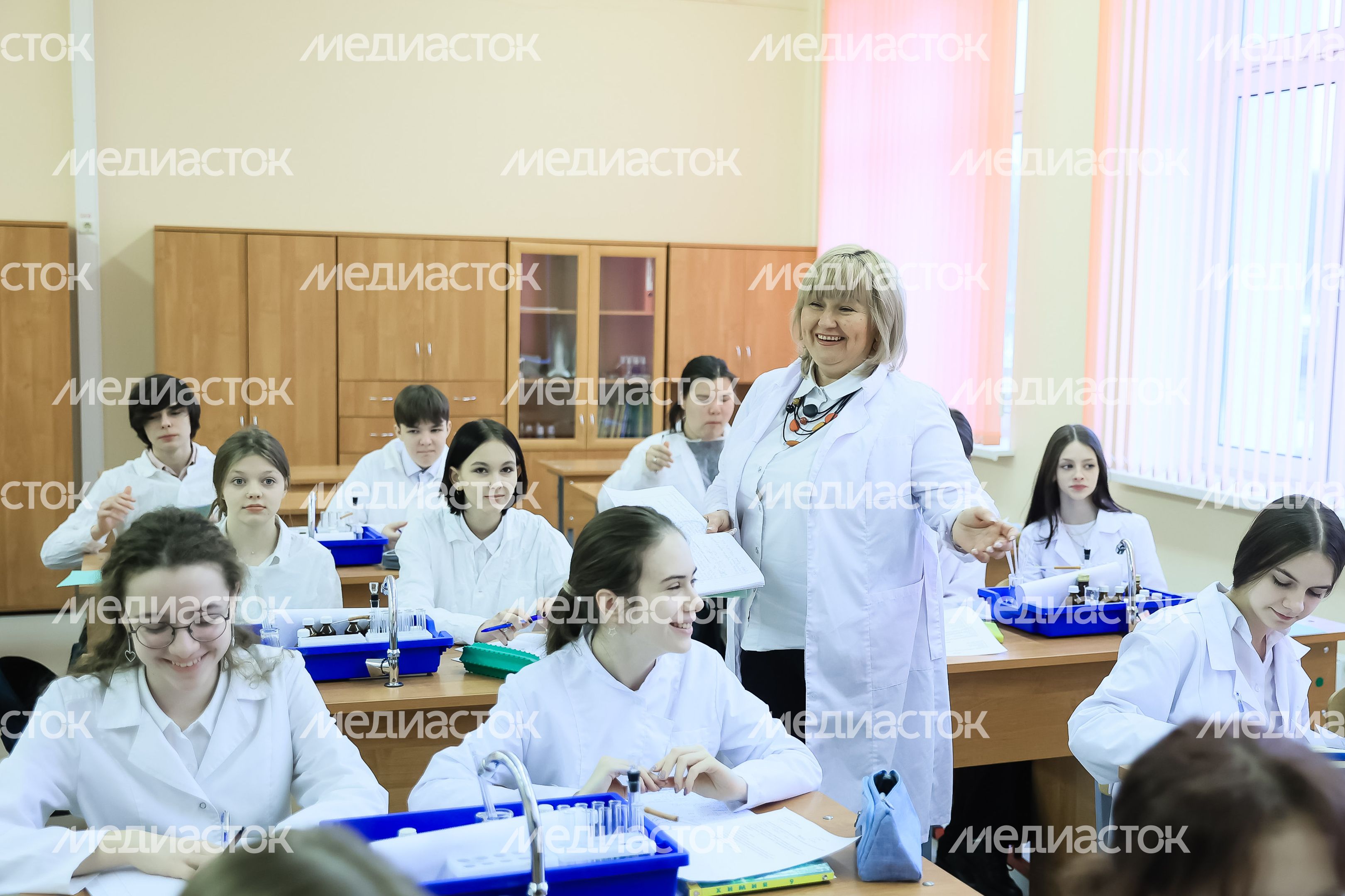 Встреча Губернатора Подмосковья со школьниками из Балашихи, чьи близкие находятся в зоне СВО