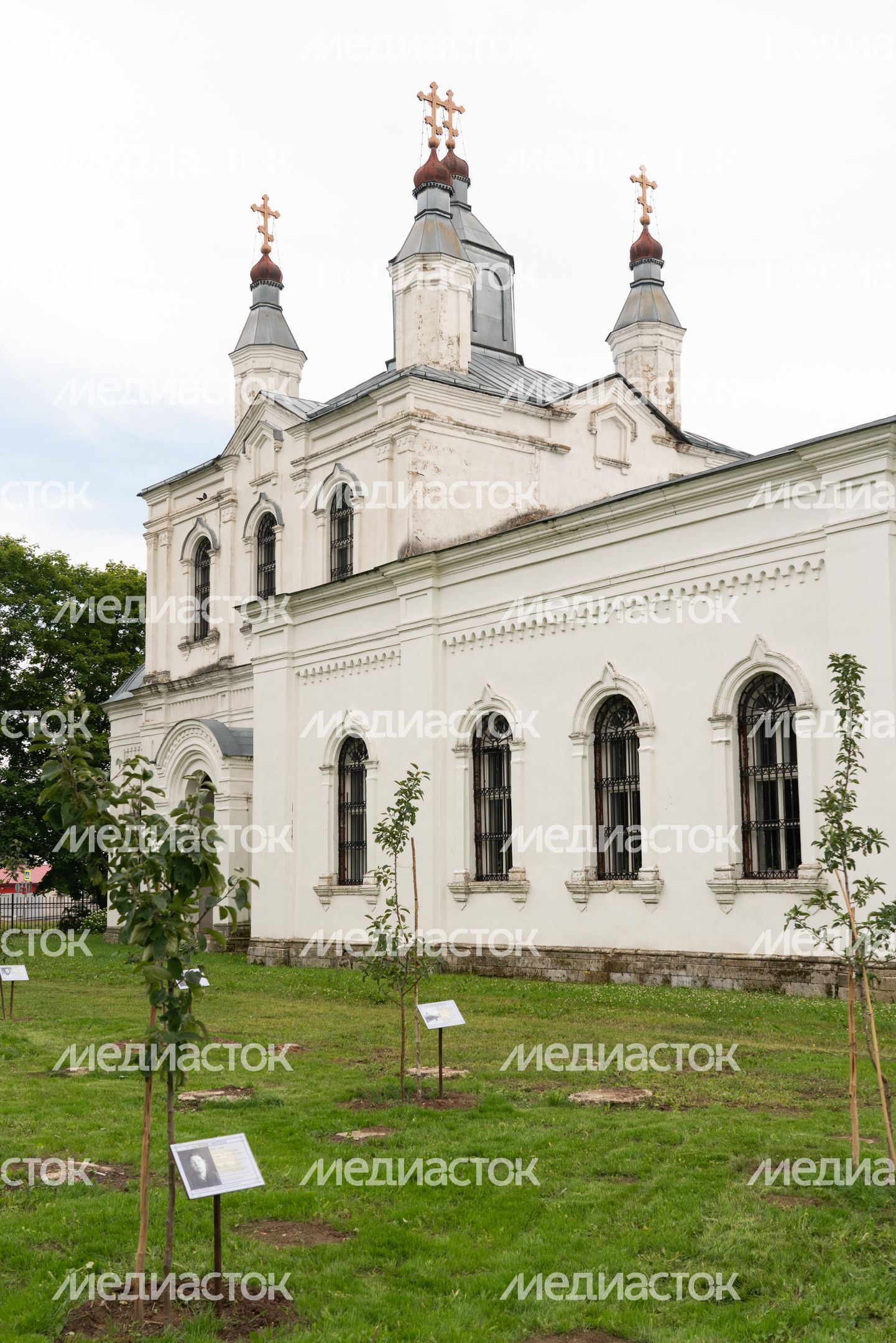 Шаховская. Воскресенский храм села Раменье