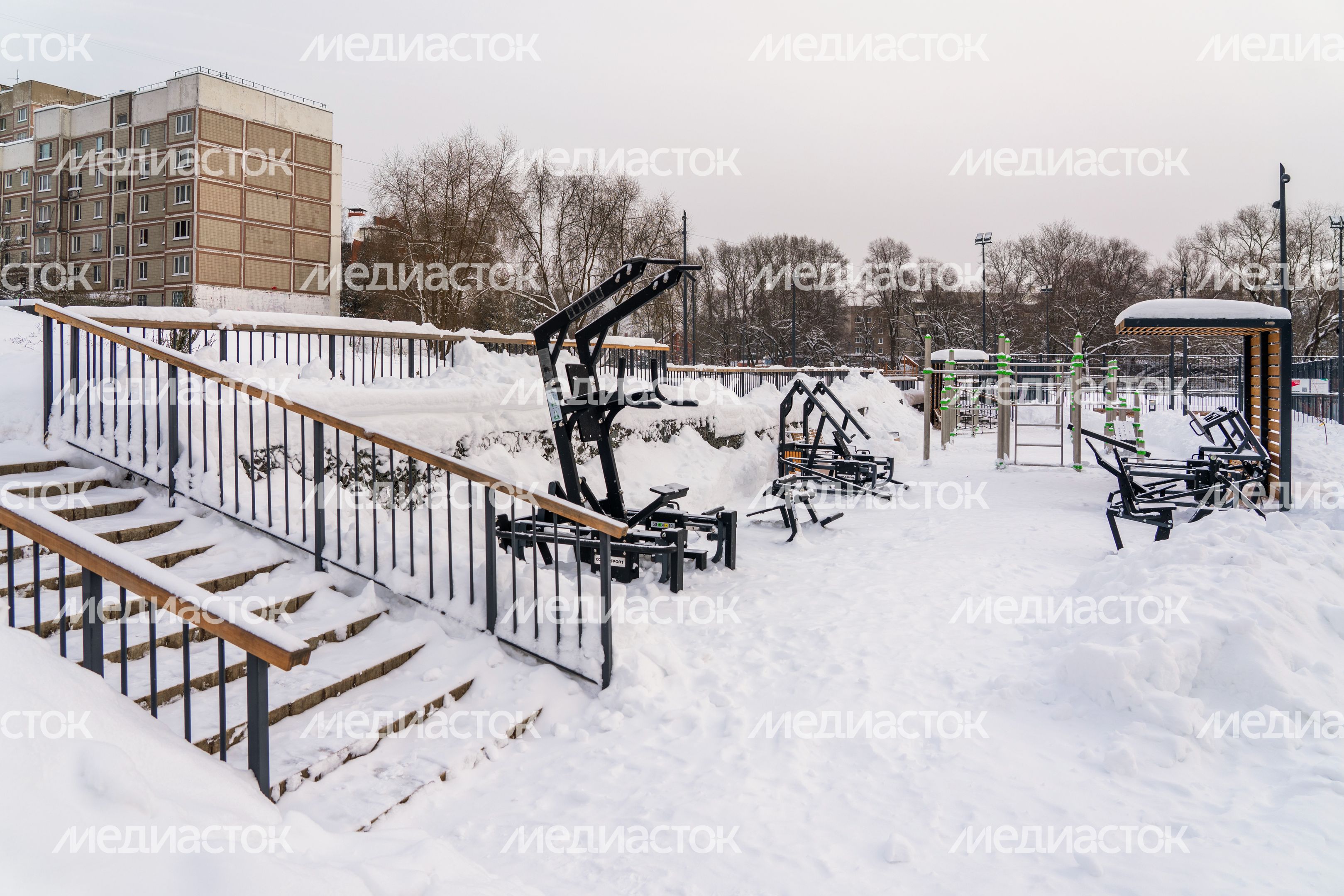 Набережная реки Теребенки в Чехове Набережная реки Теребенки в Чехове