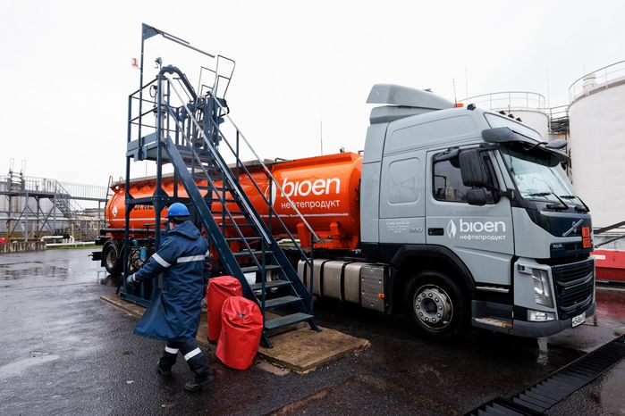 Терминал по перевалке и хранению светлых нефтепродуктов в Красногорске