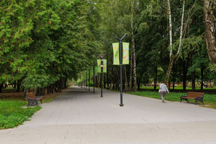 Центральный парк культуры и отдыха Долгопрудного летом (Городской парк)