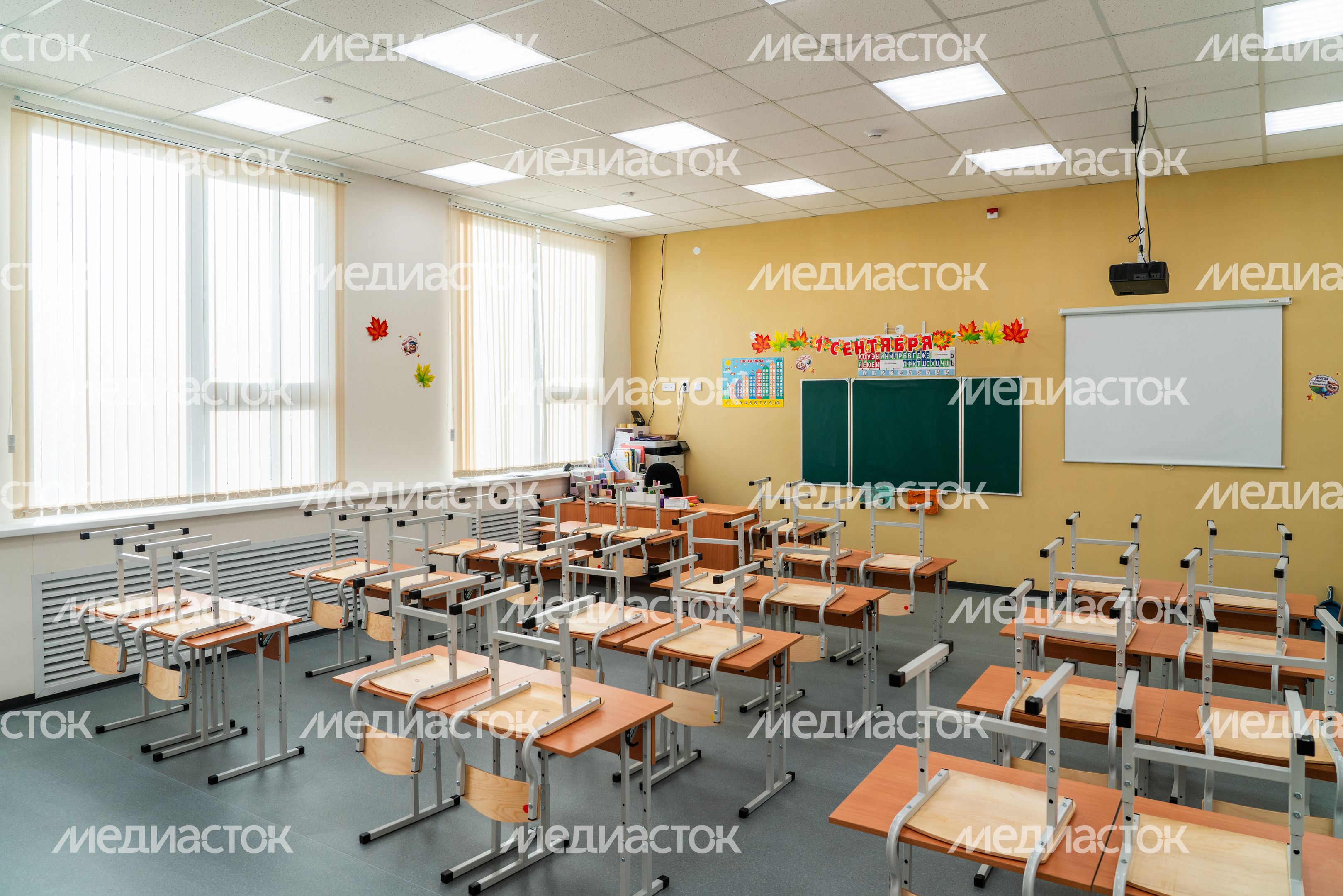 Новый корпус Одинцовской школы №9 им. Маршала М. И. Неделина Новый корпус Одинцовской школы №9 им. Маршала М. И. Неделина