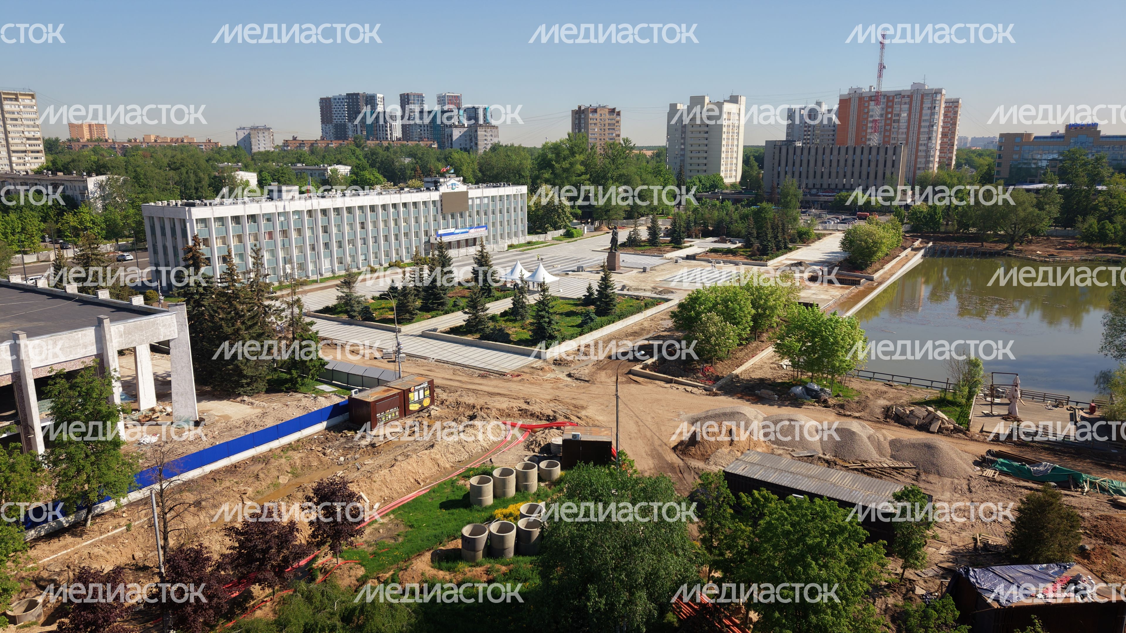 В Одинцове завершается масштабная реконструкция Центральной площади В Одинцове завершается масштабная реконструкция Центральной площади