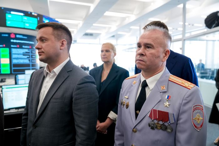 Встреча губернатора с членами Общественного совета образовательной программы "Герои Подмосковья"
