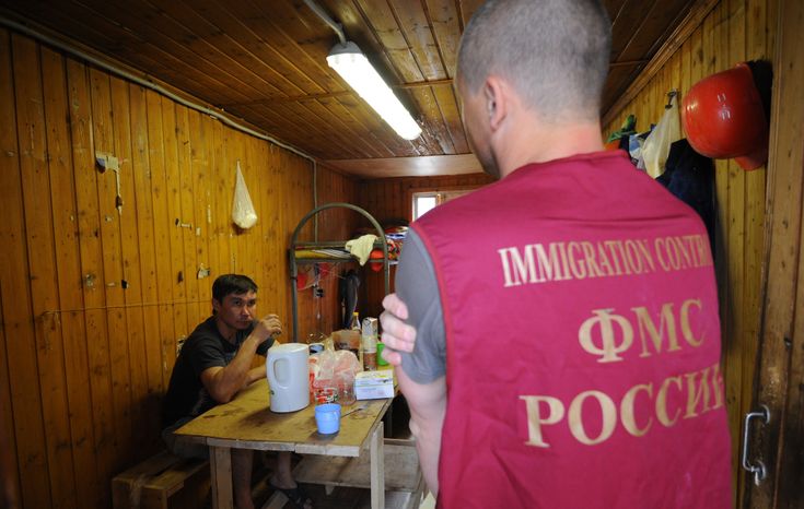 Рейд по пресечению незаконной миграции на стройке в Химках