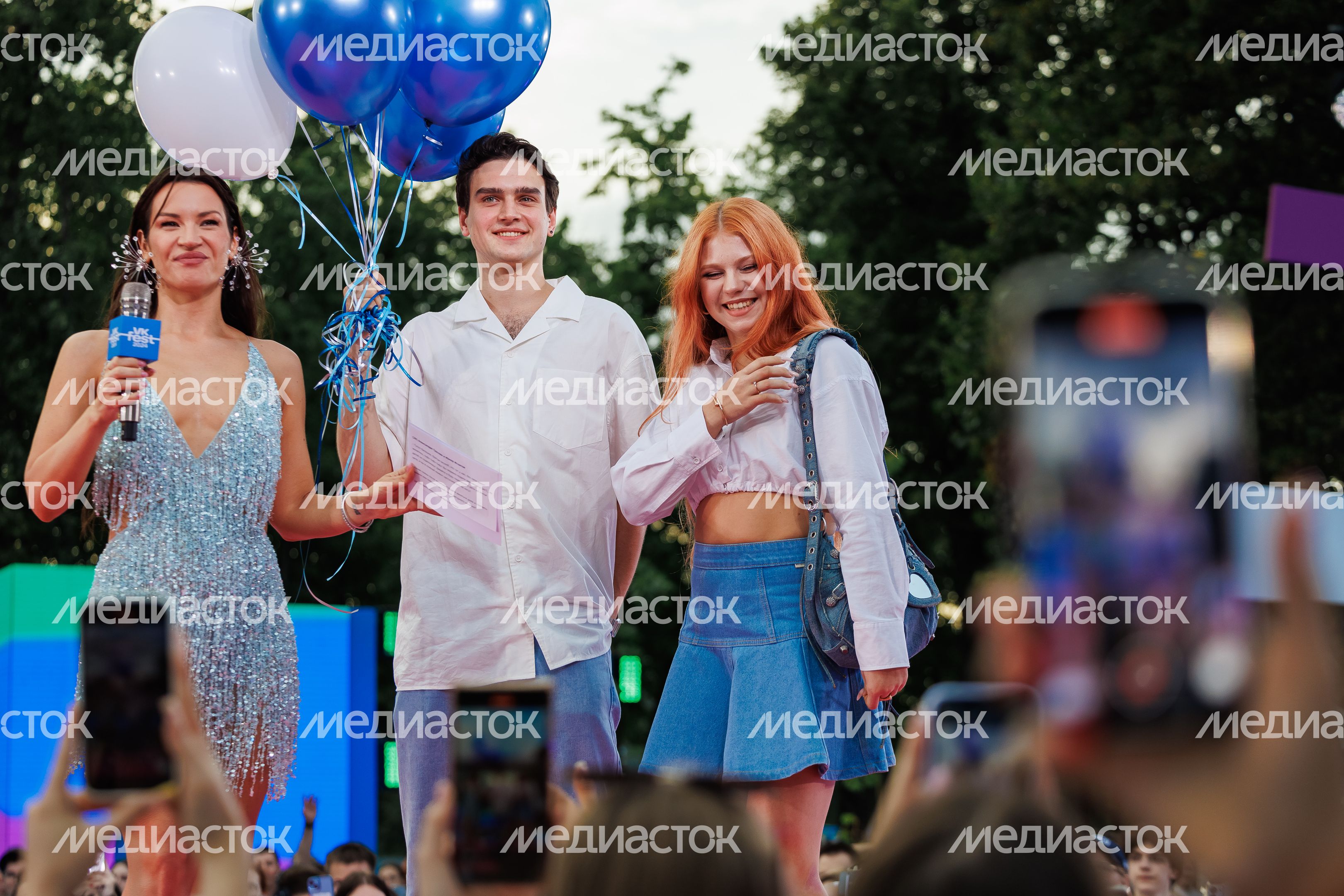 Ида Галич и Саша Трусова на VK Fest -2024 в московских "Лужниках" Ида Галич и Саша Трусова на VK Fest -2024 в московских "Лужниках"