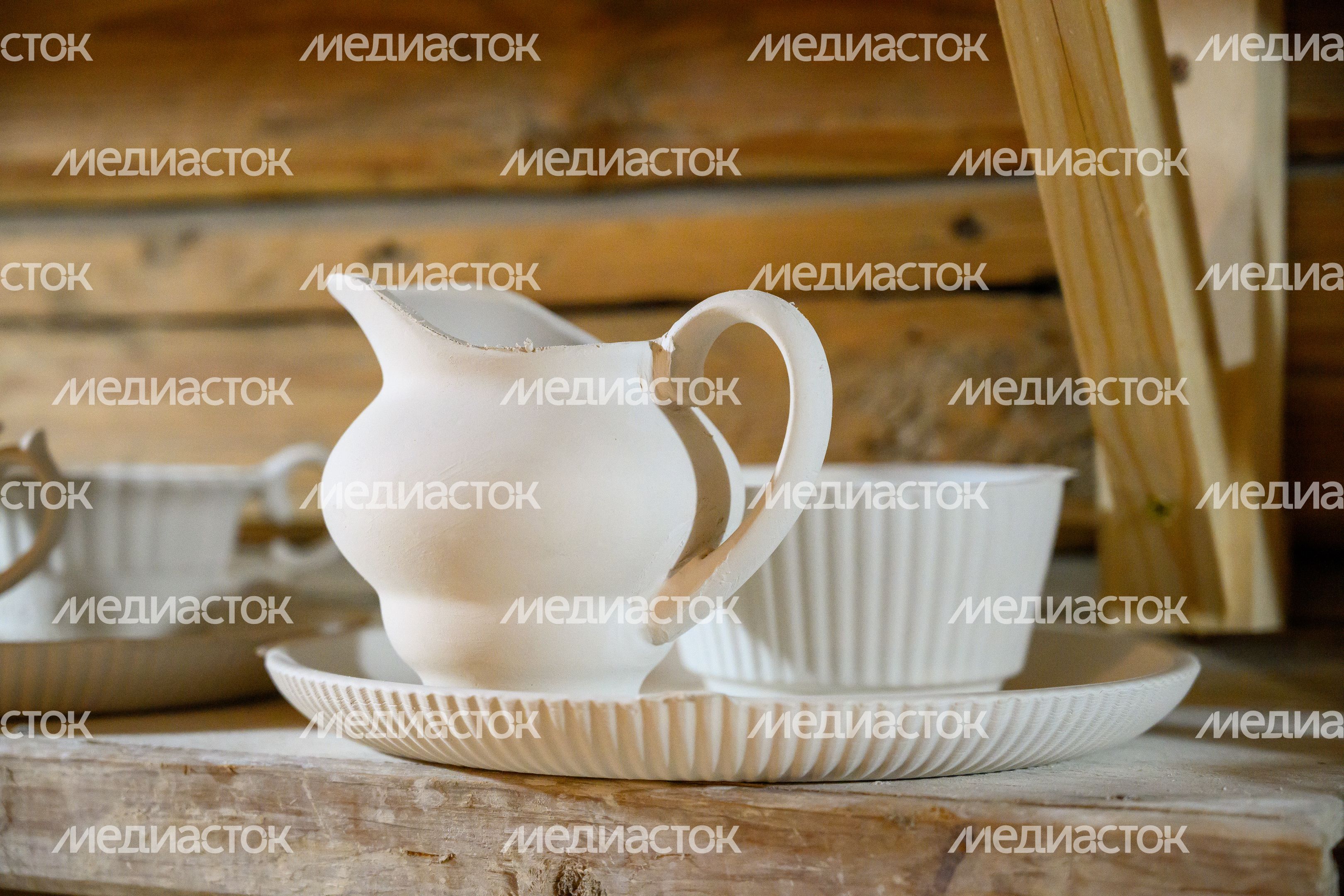 История промысла росписи фарфора в стиле гжель в музее-мастерской «Артель» в деревне Турыгино Раменского округа