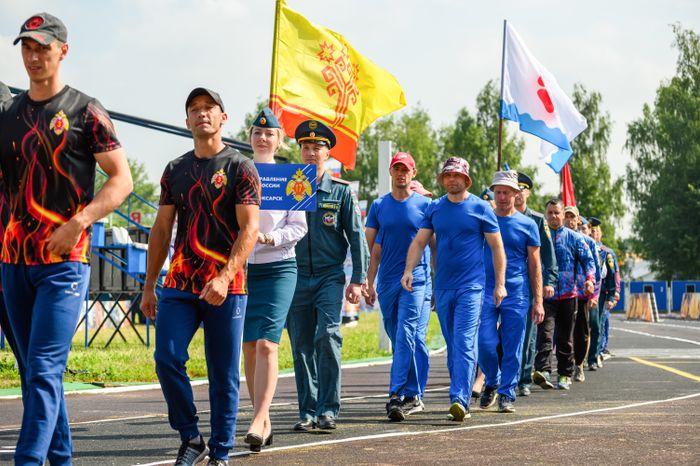 Соревнования по пожарно-спасательному спорту среди специальных управлений МЧС России