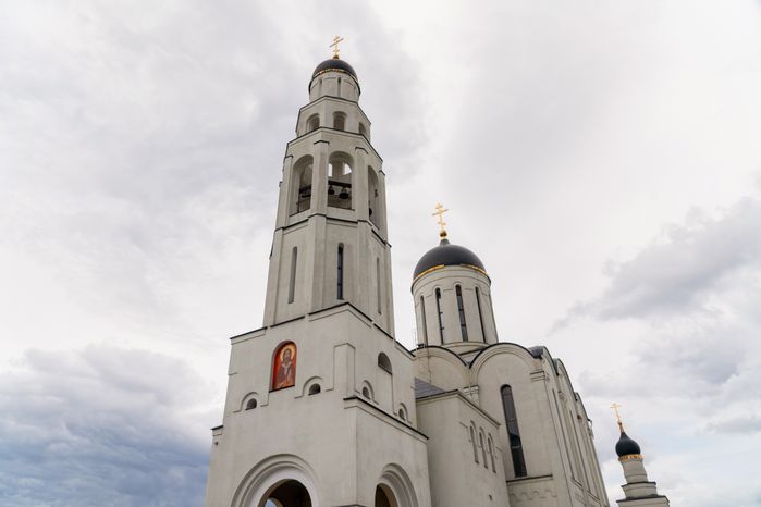 Храм во имя святого пророка Божия Илии в городе Апрелевка Наро-Фоминского округа