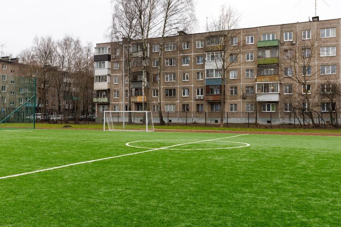 Новый стадион у Гимназии №1 имени А.В. Баландина в Балашихе после капитального ремонта