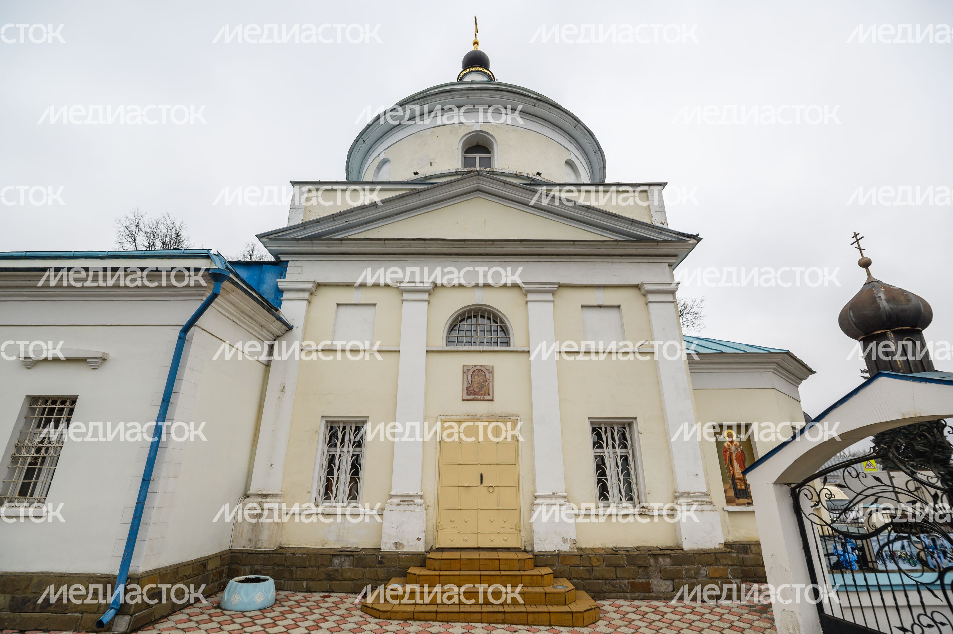Церковь Казанской иконы Божией Матери в селе Молоково Ленинского округа Церковь Казанской иконы Божией Матери в селе Молоково Ленинского округа