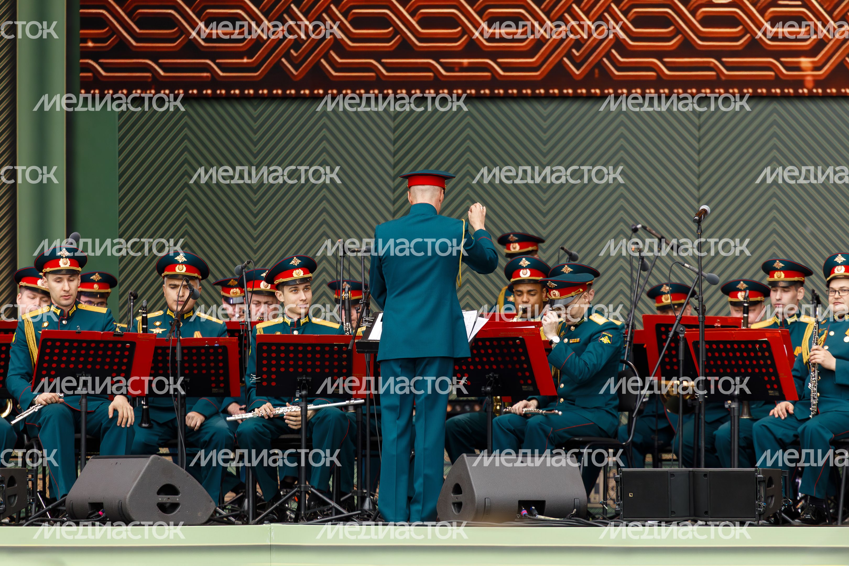 Концерт в День Победы в Центральном парке «Патриот» Одинцовского округа Концерт в День Победы в Центральном парке «Патриот» Одинцовского округа