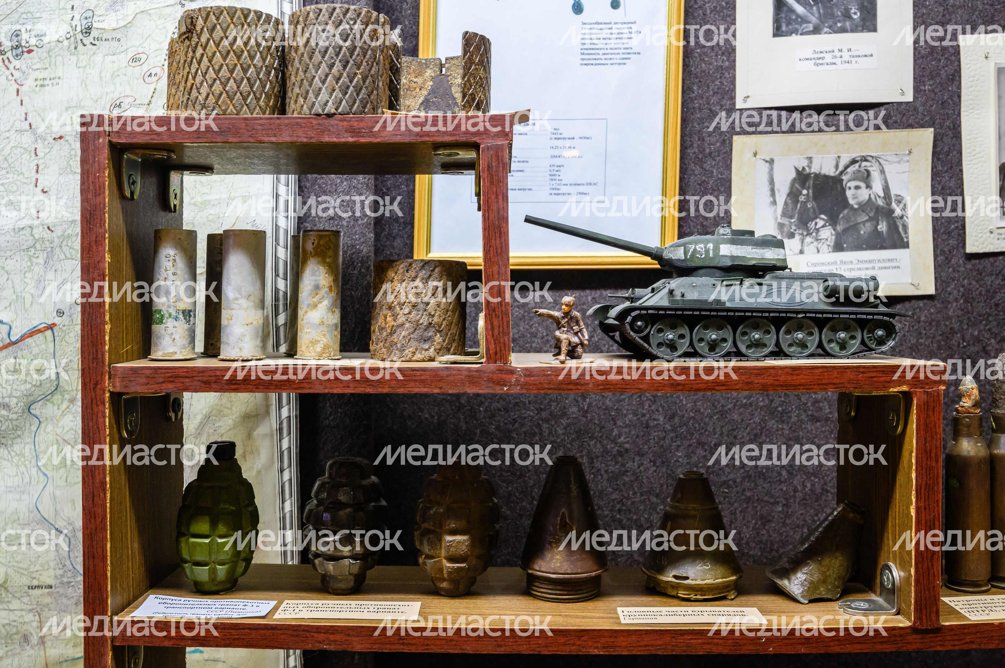 Экспозиция «Лопасненцы сражались за Родину» в Музее памяти Лопасненского края Экспозиция «Лопасненцы сражались за Родину» в Музее памяти Лопасненского края