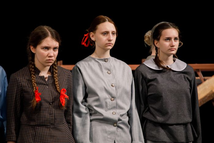 Спектакль «Завтра была война» филиала Детского театра-студии «Колесо» при МБУ ДДТ «Большое Гнездо» из Дмитрова