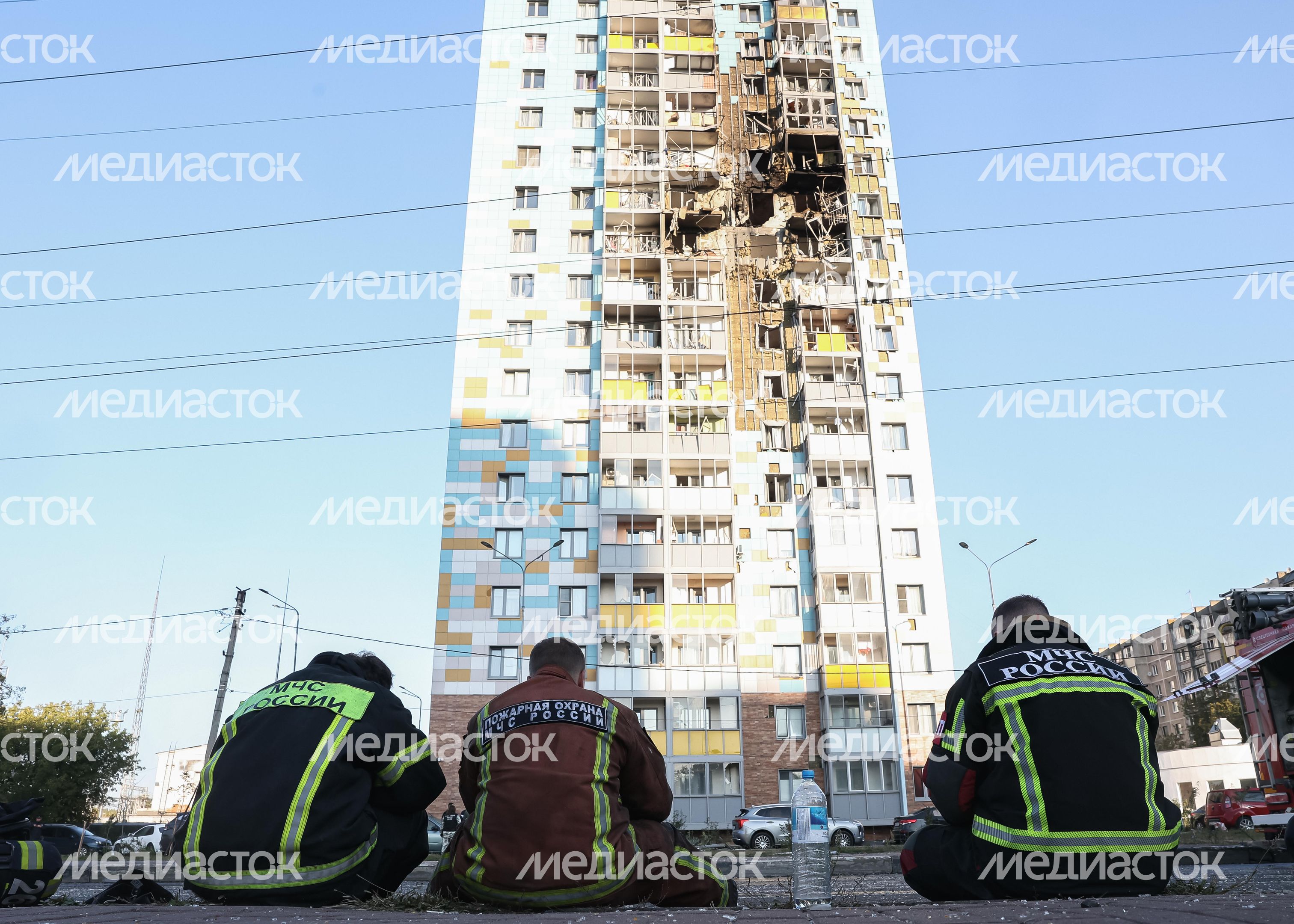 Дом в Раменском г.о., поврежденный в результате атаки украинских дронов Дом в Раменском г.о., поврежденный в результате атаки украинских дронов