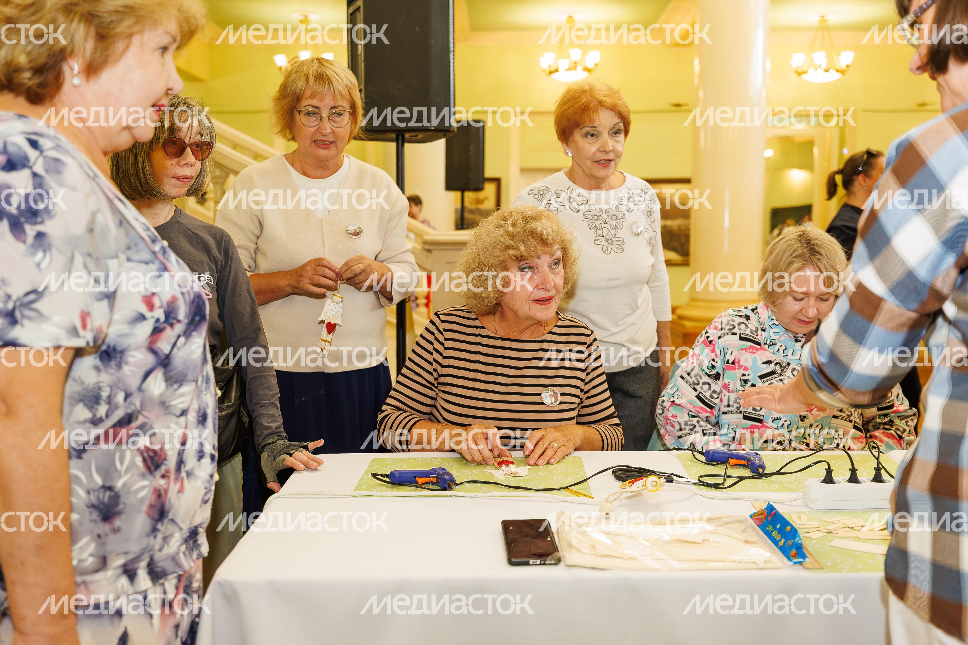 Творческие мастер-классы для участников проекта «Активное долголетие» на фестивале «Спас для всех нас» в Жуковском Творческие мастер-классы для участников проекта «Активное долголетие» на фестивале «Спас для всех нас» в Жуковском