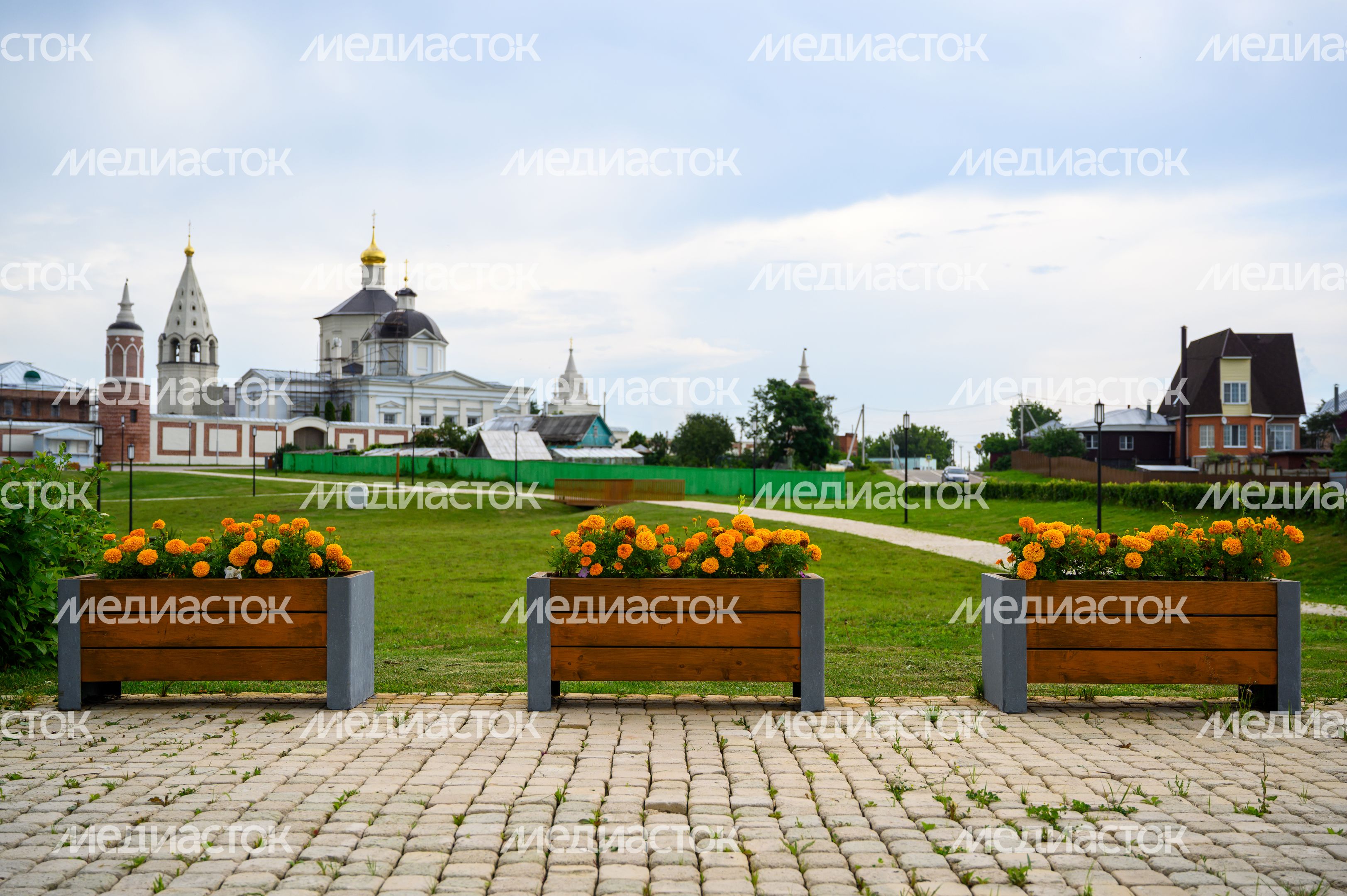 Богородице-Рождественский Бобренев мужской монастырь в селе Старое Бобренево округа Коломна Богородице-Рождественский Бобренев мужской монастырь в селе Старое Бобренево округа Коломна