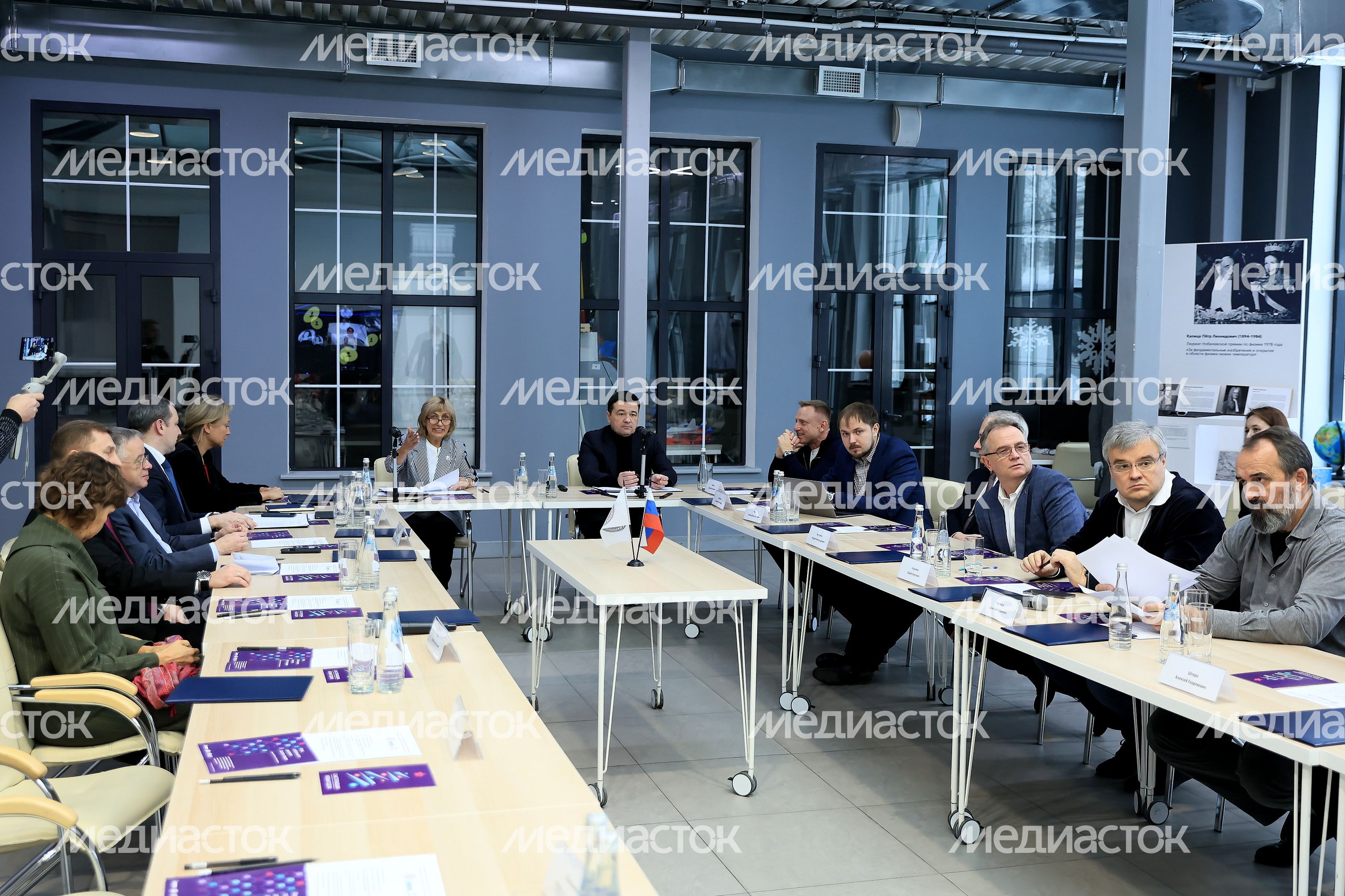 Проверка хода работ в будущем кампусе для проживания и детском технопарке на базе Физтех-лицея им. П.Л. Капицы Губернатором Подмосковья