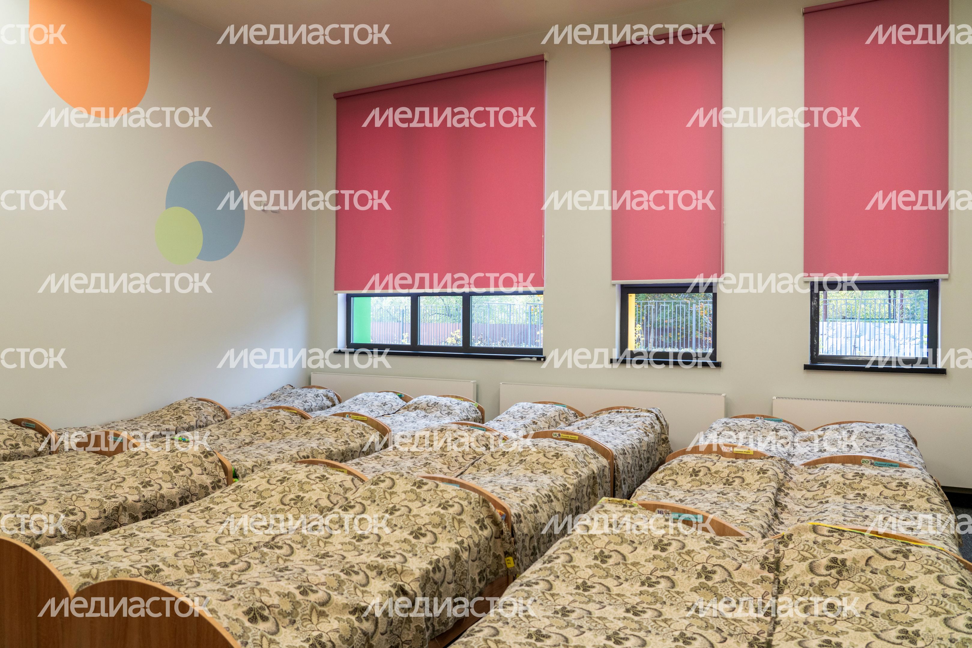 Спальня в новом детском саду на 250 мест в поселке Поварово округа Солнечногорск Спальня в новом детском саду на 250 мест в поселке Поварово округа Солнечногорск
