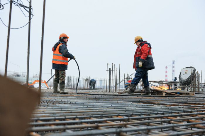 Посещение Губернатором Подмосковья стройплощадки Детской областной больницы в Красногорске