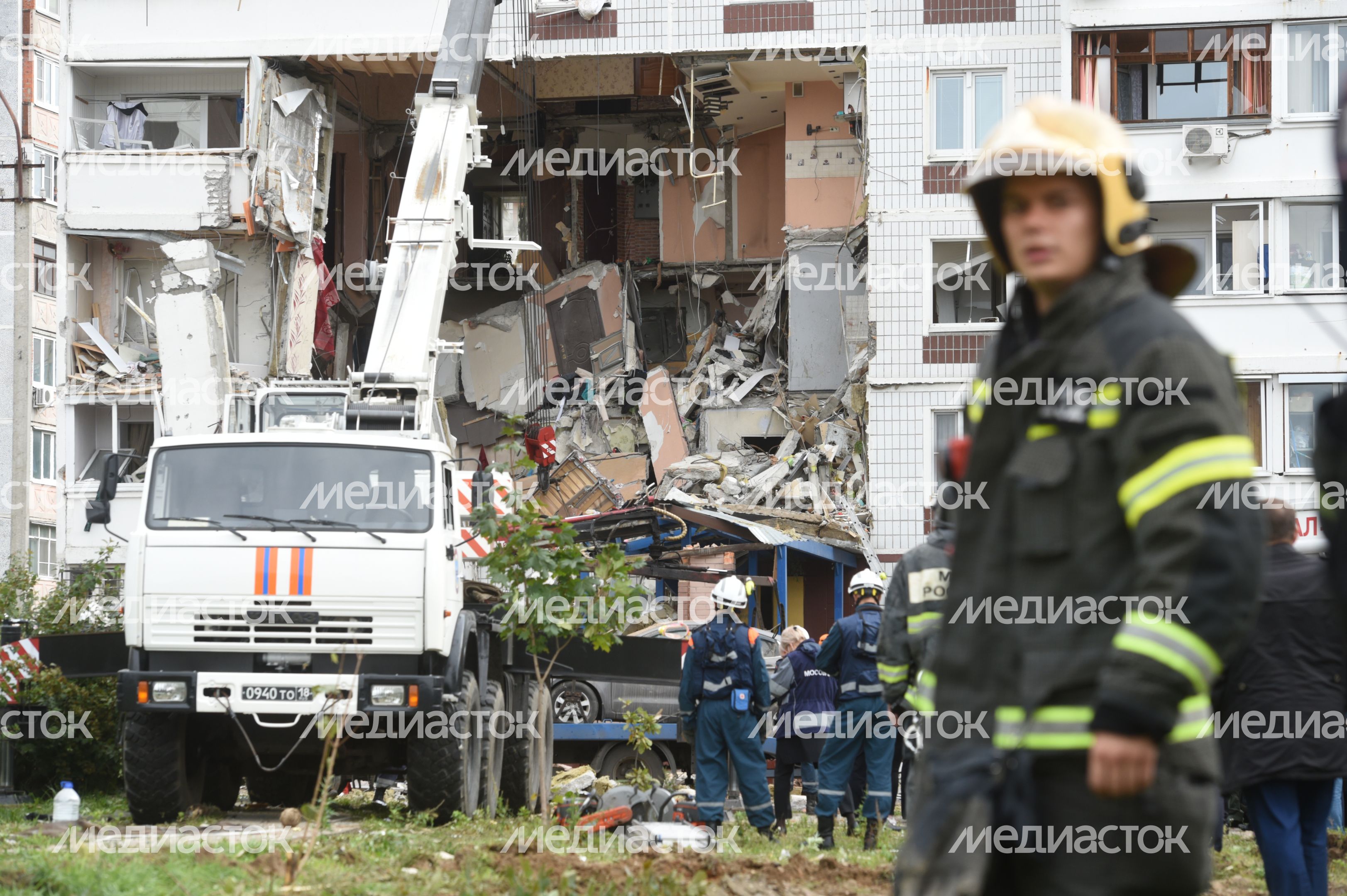 Кадры с места взрыва газа в жилом доме в Ногинске