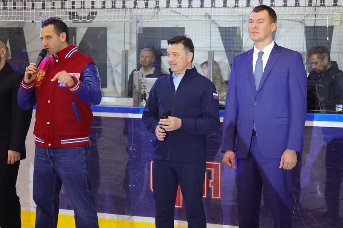 В Красногорске стартовал «Кубок Юнисон» по хоккею