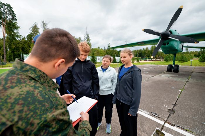 Военно-спортивная игра «Юнавиа» для молодежи в Центре военно-тактических игр парка «Патриот» Одинцовского округа