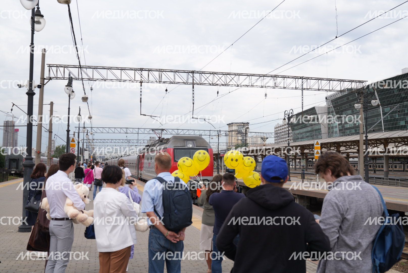 Семья из Подмосковья взяла под опеку 9 детей из ДНР