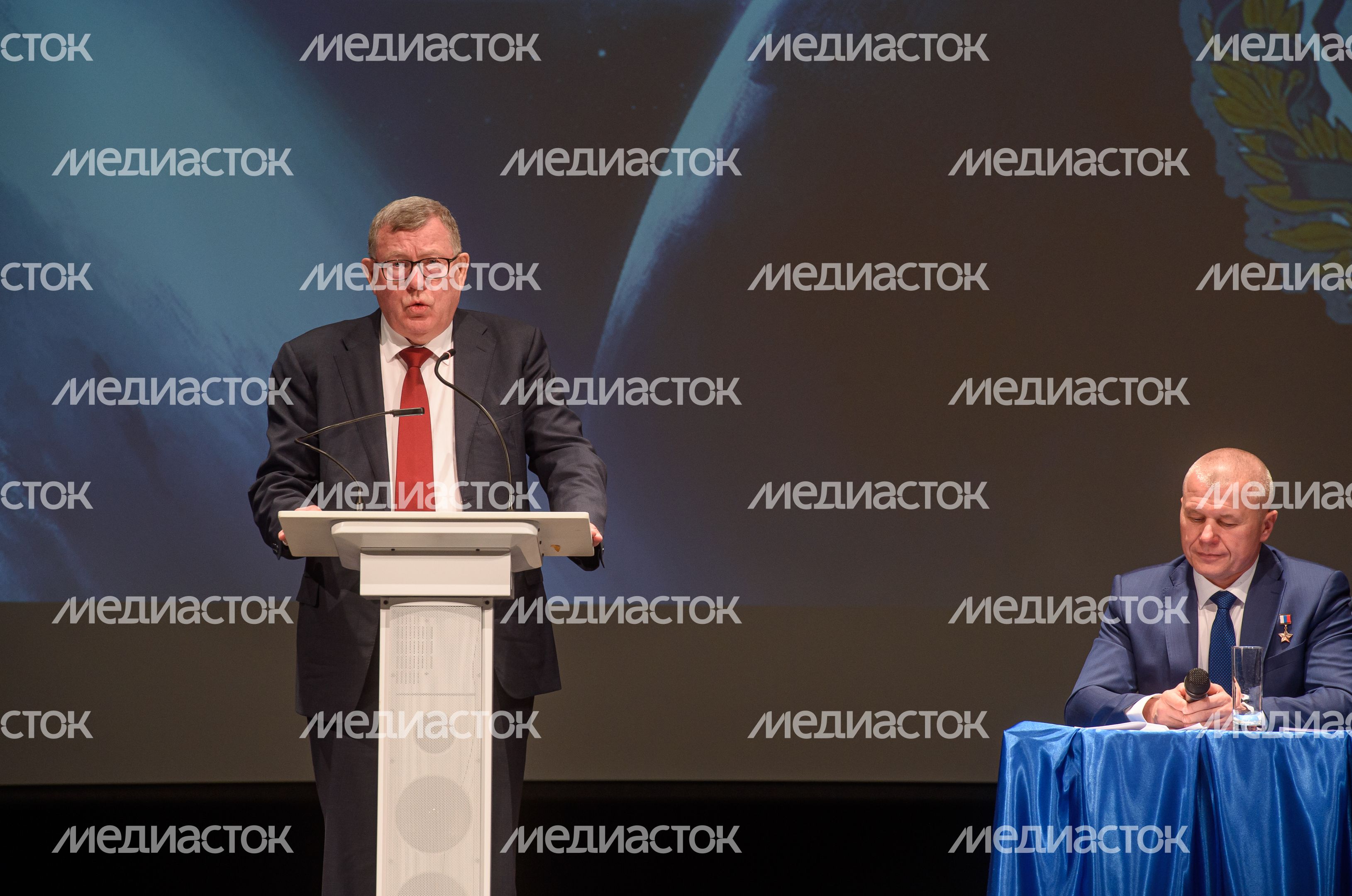 Торжественная встреча космонавтов и астронавтов 67-й длительной экспедиции на МКС