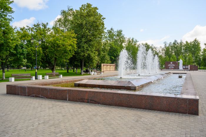 Фонтан в сквере Боевой Славы в Старой Купавне Богородского округа