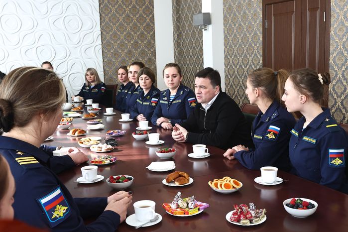 Поздравление с Международным женским днем связисток ВДВ Губернатором Подмосковья
