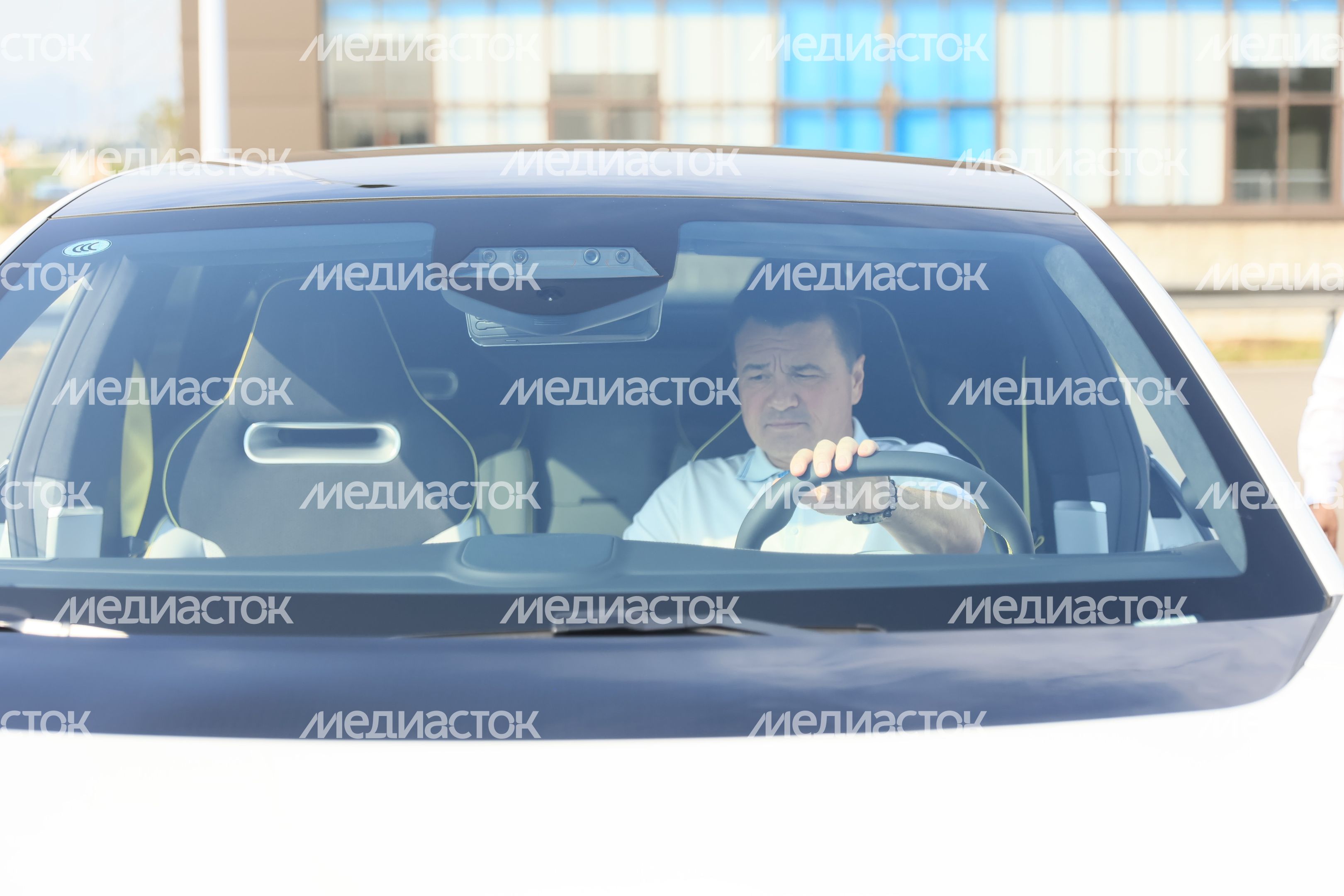 Посещение автозавода Changan Automobile Group в Китае Губернатором Подмосковья