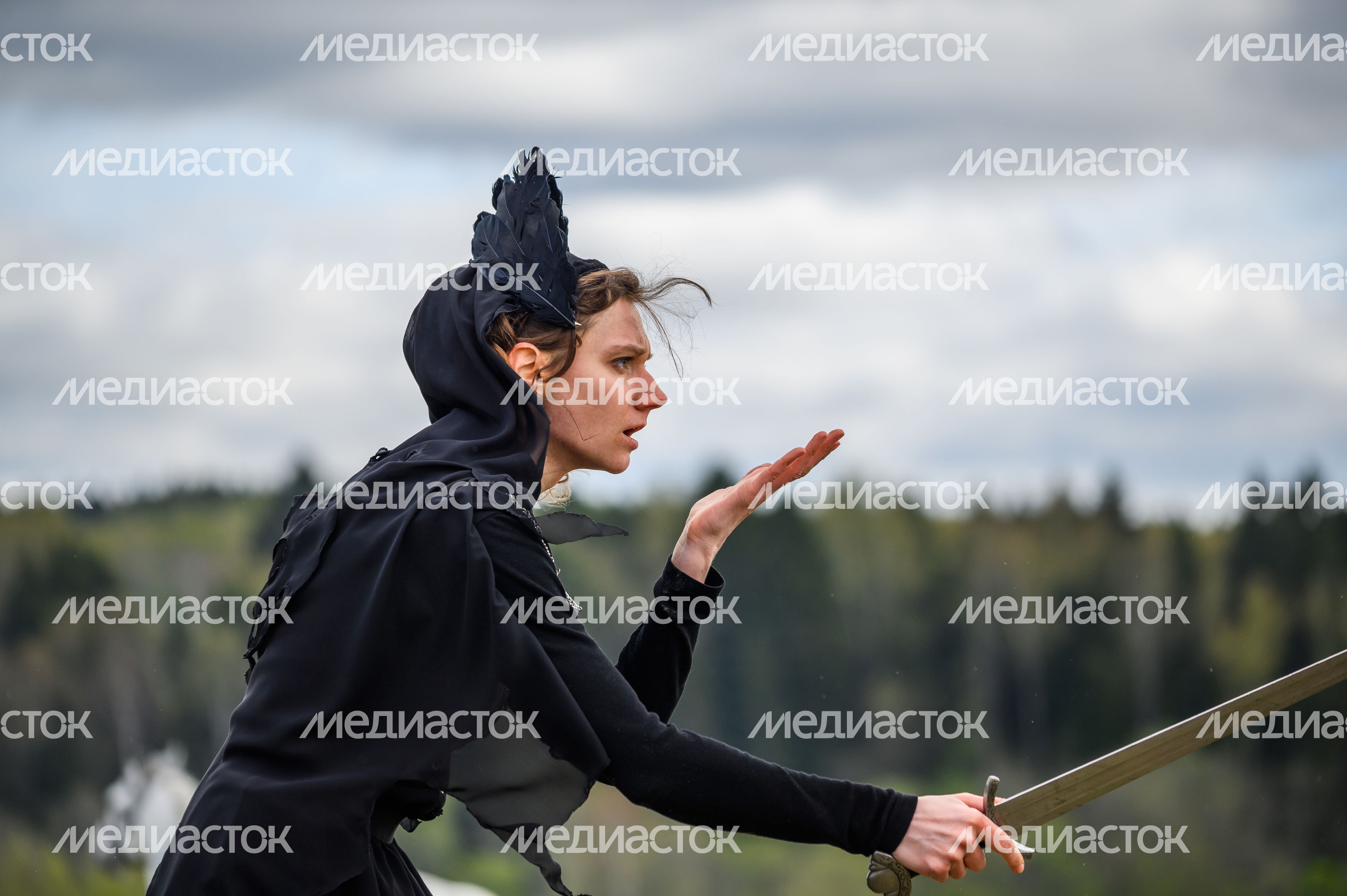 Мир Древней Руси на фестивале экспериментальной археологии «Гардарика» в Хотьково Мир Древней Руси на фестивале экспериментальной археологии «Гардарика» в Хотьково