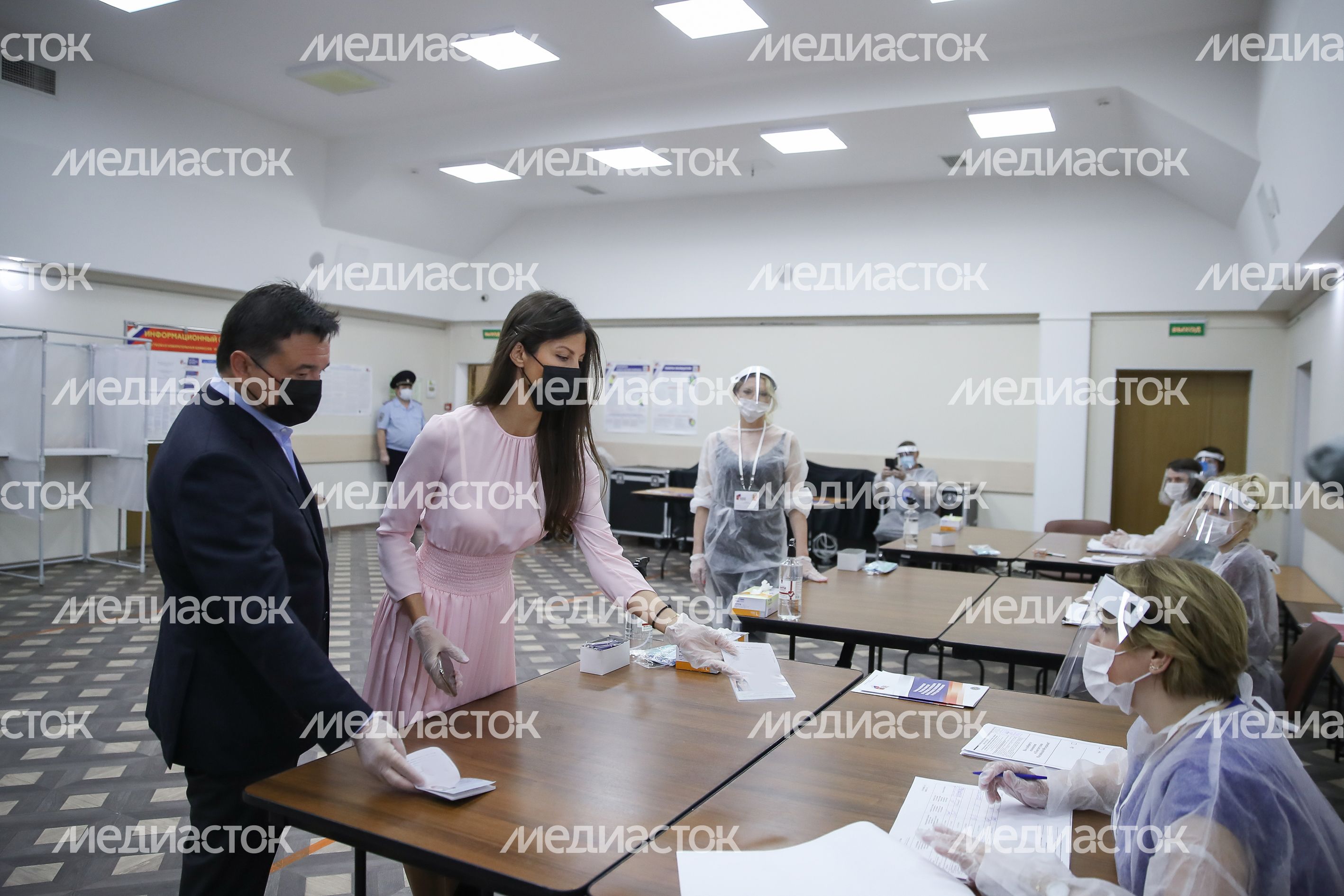 Голосование губернатора Подмосковья по вопросу внесения поправок в Конституцию Российской Федерации