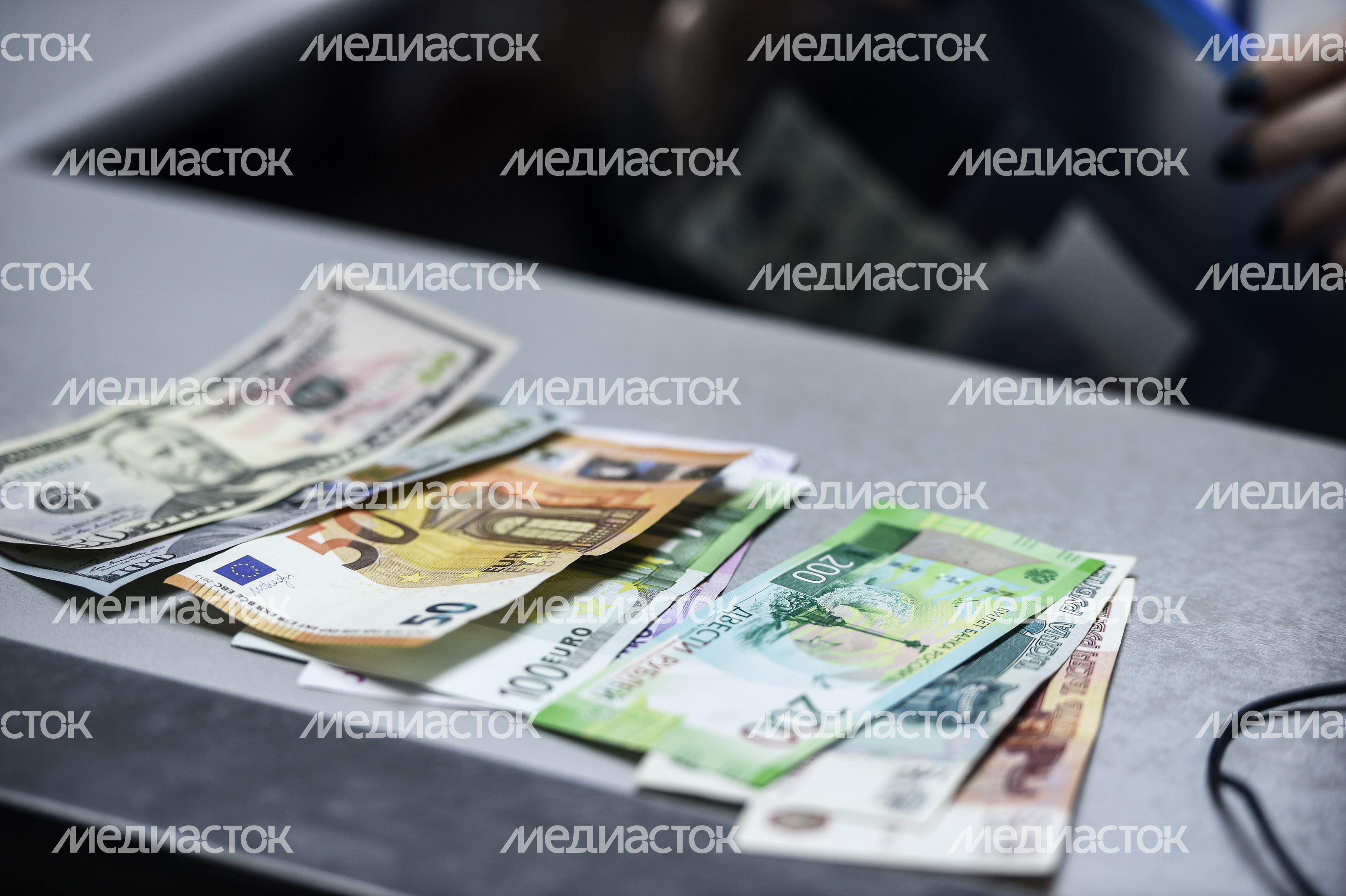 Система tax free для возврата НДС иностранцам начинает работу в России в тестовом режиме