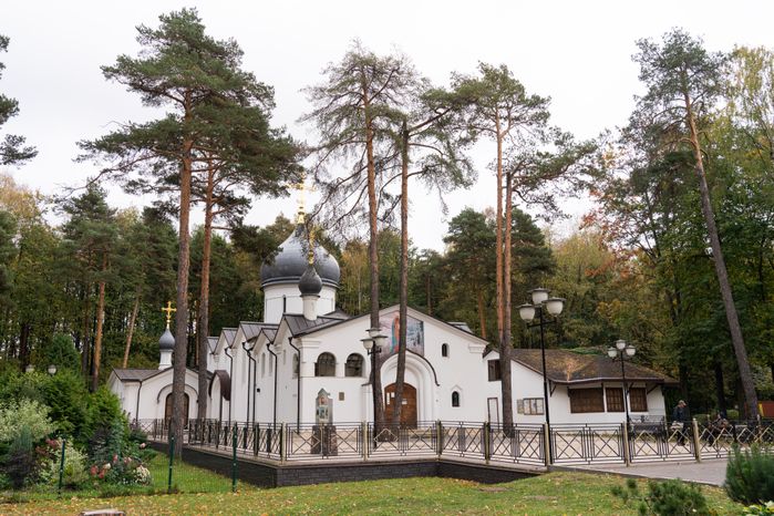 Королев. Церковь Священномученика Владимира