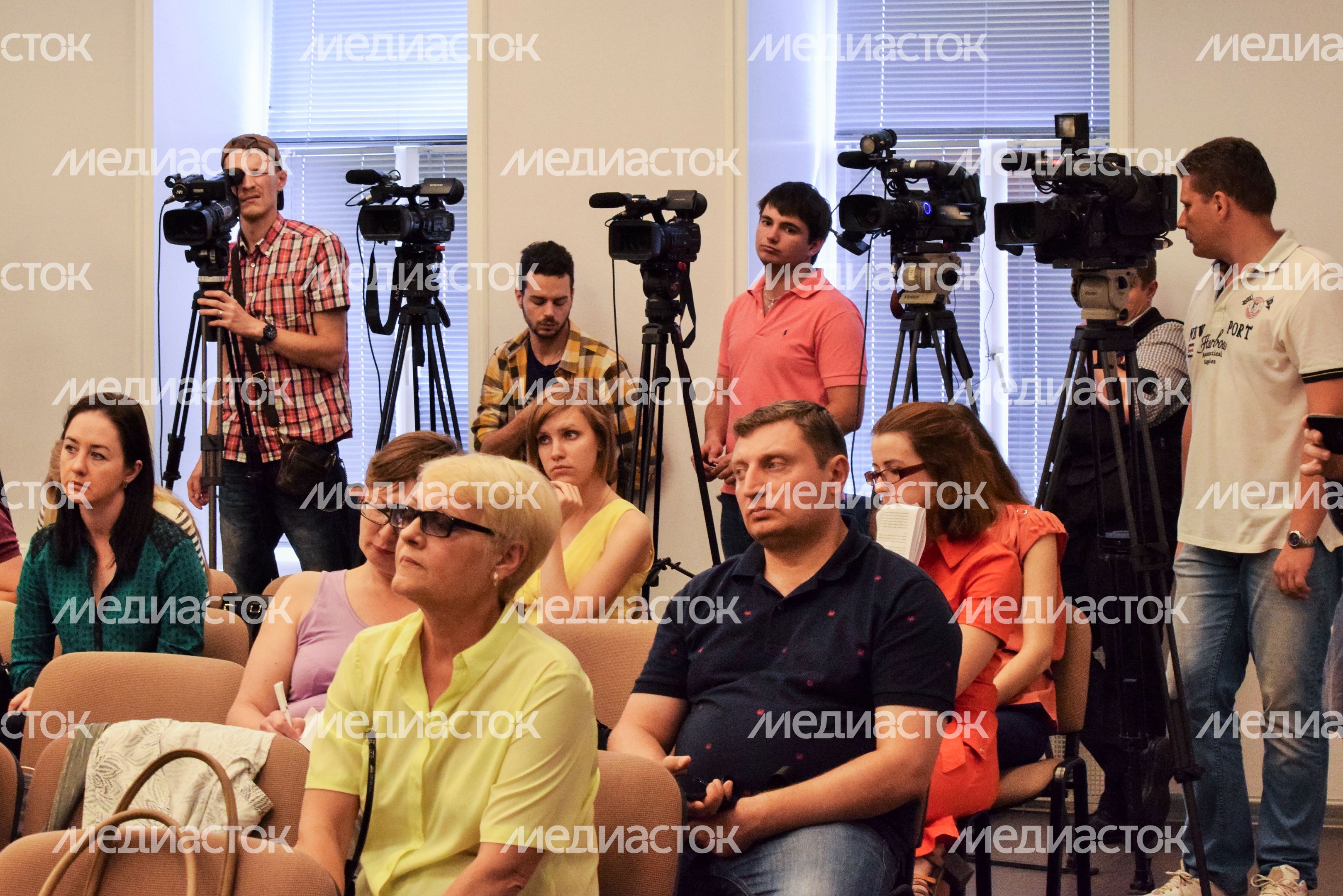 Пресс-конференция министра строительного комплекса МО Марины Оглоблиной Пресс-конференция министра строительного комплекса МО Марины Оглоблиной