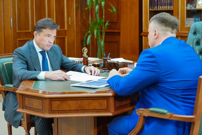 Андрей Воробьев провел рабочую встречу с главой г.о. Серпухов Алексеем Шимко