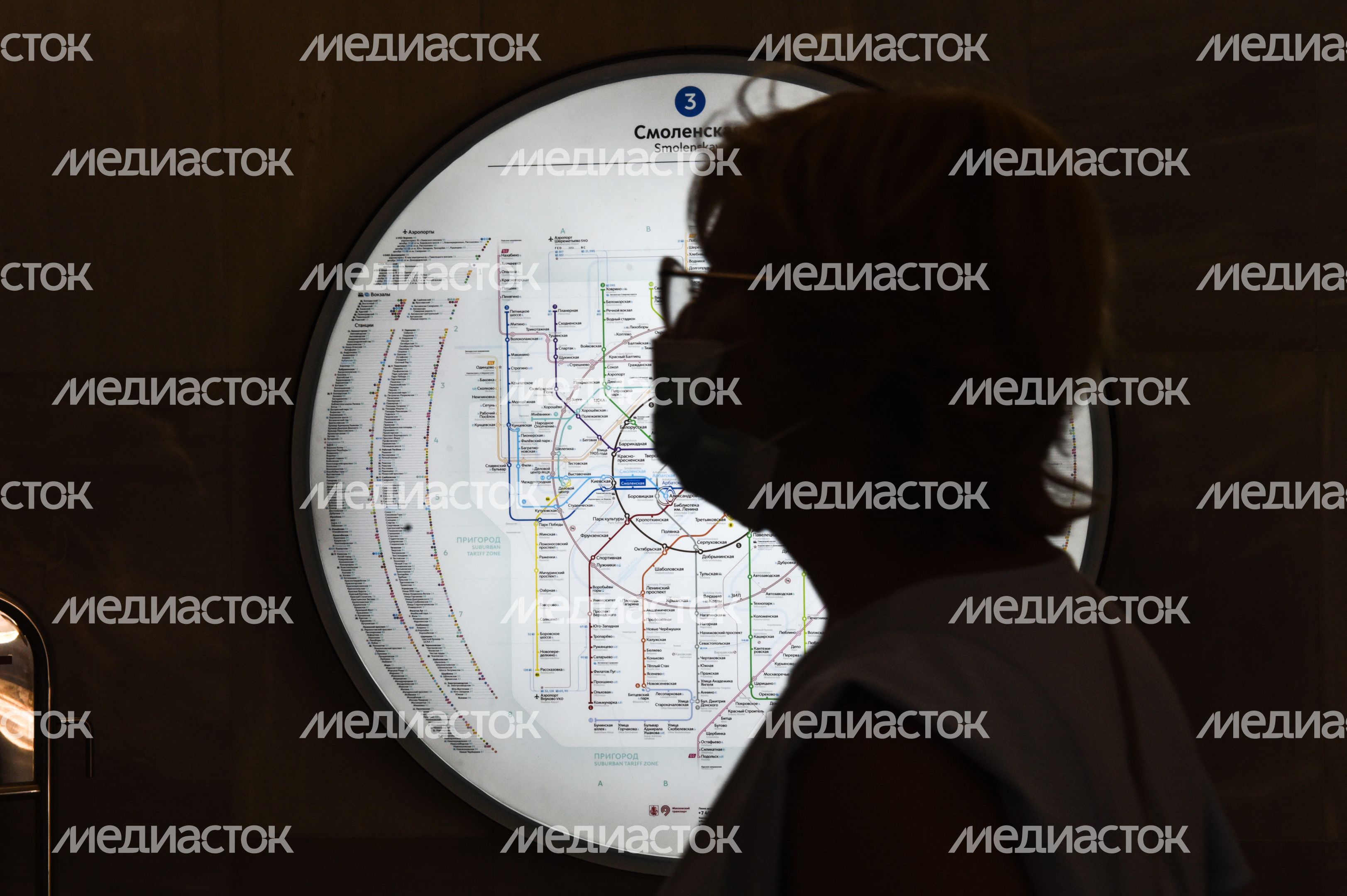 Открытие станции «Смоленская» Арбатско‑Покровской линии метро после реконструкции