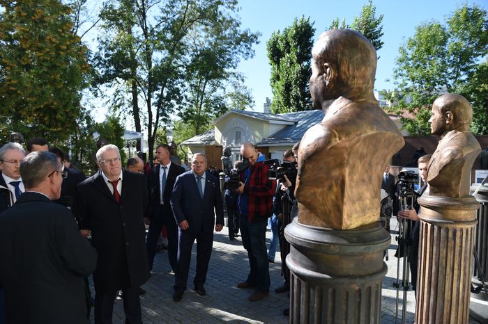 Открытие Аллеи правителей в Москве