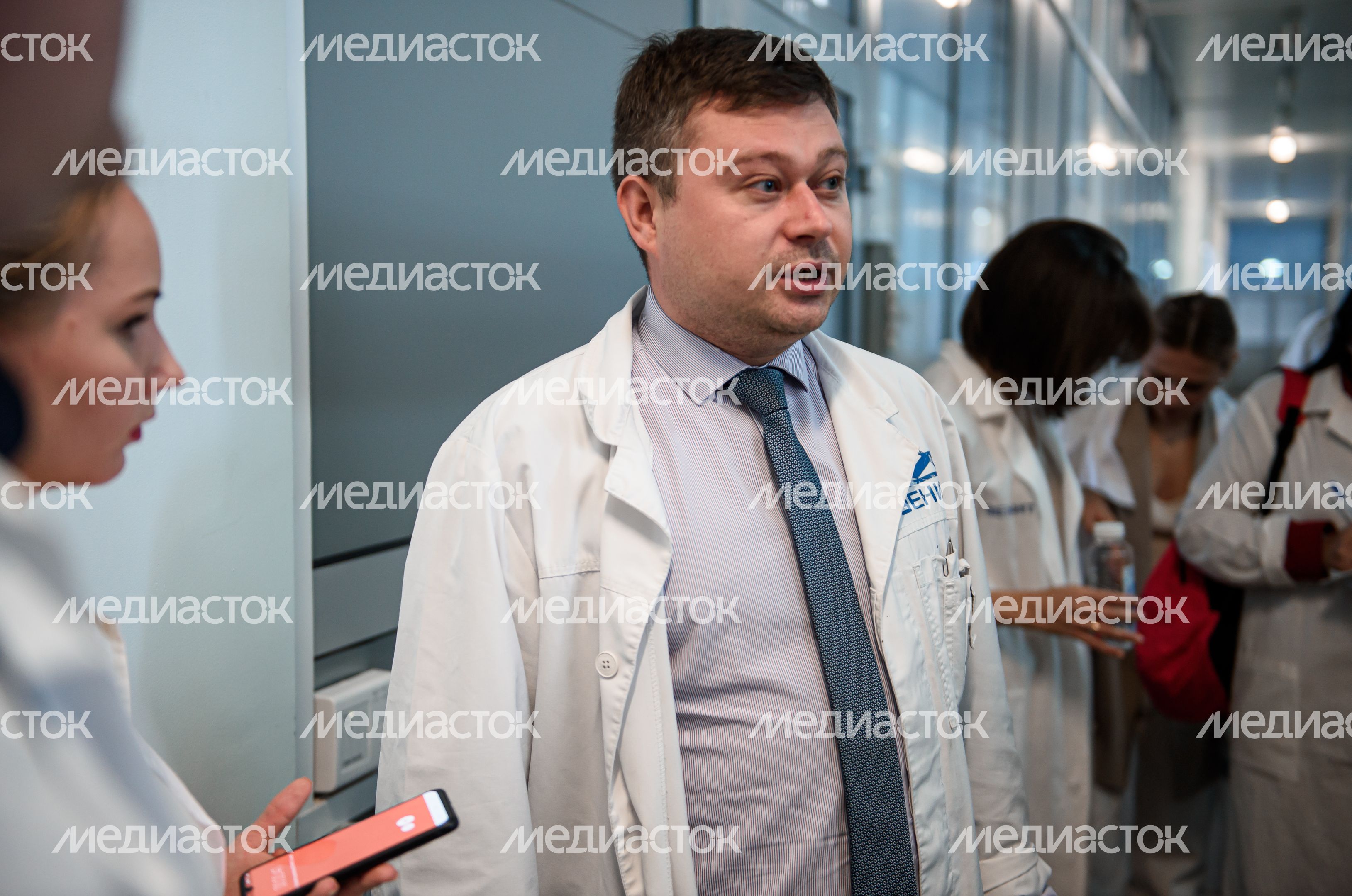 Рабочие моменты завода «Зенит»