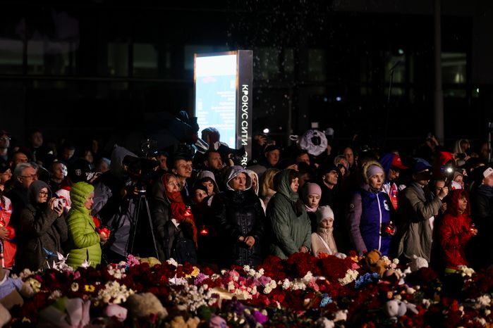 Акция памяти "Журавли" прошла на девятый день после теракта в "Крокус Сити Холле"