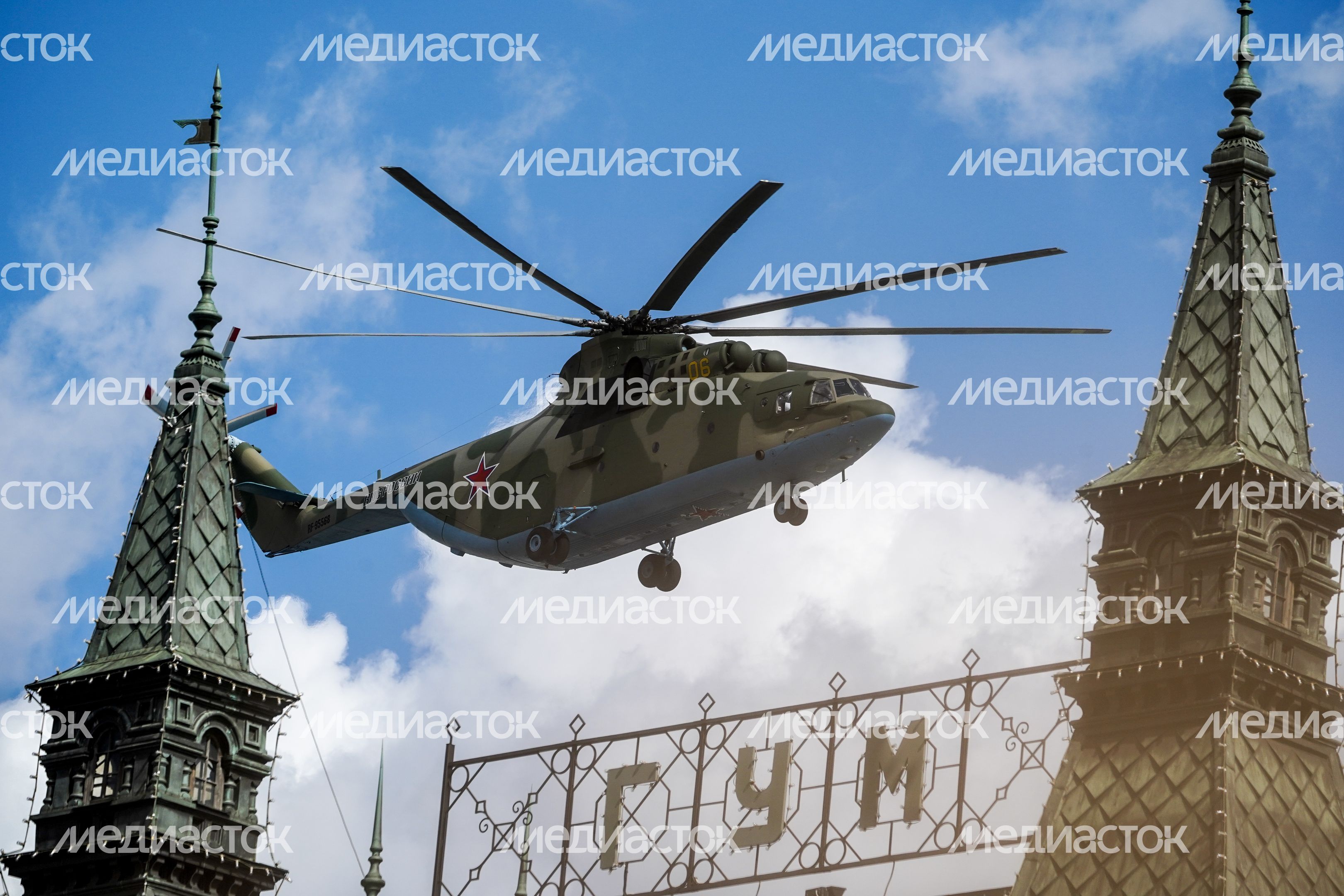 Генеральная репетиция парада Победы в Москве в 2021 году Генеральная репетиция парада Победы в Москве в 2021 году